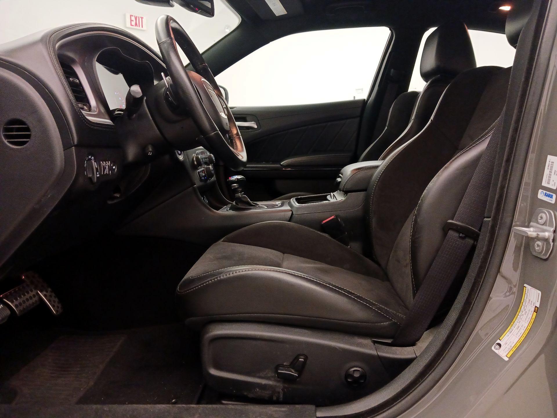 Thumbnail: 2019 Dodge Charger - 11