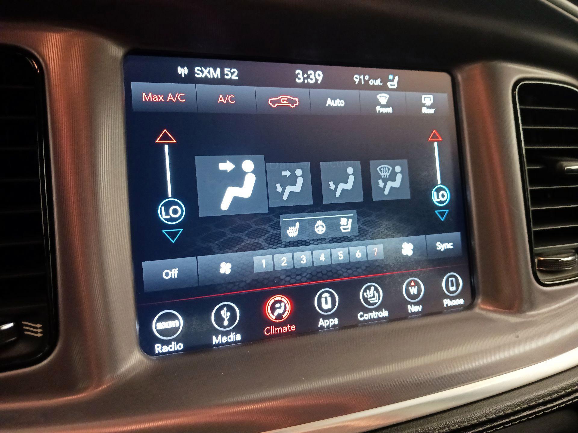 Thumbnail: 2019 Dodge Charger - 16