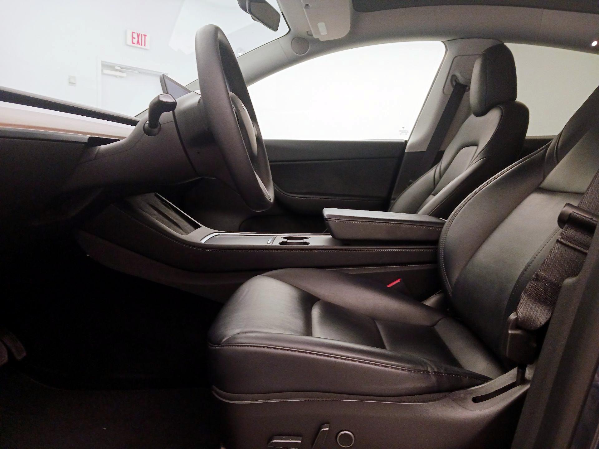Thumbnail: 2021 Tesla Model Y - 11