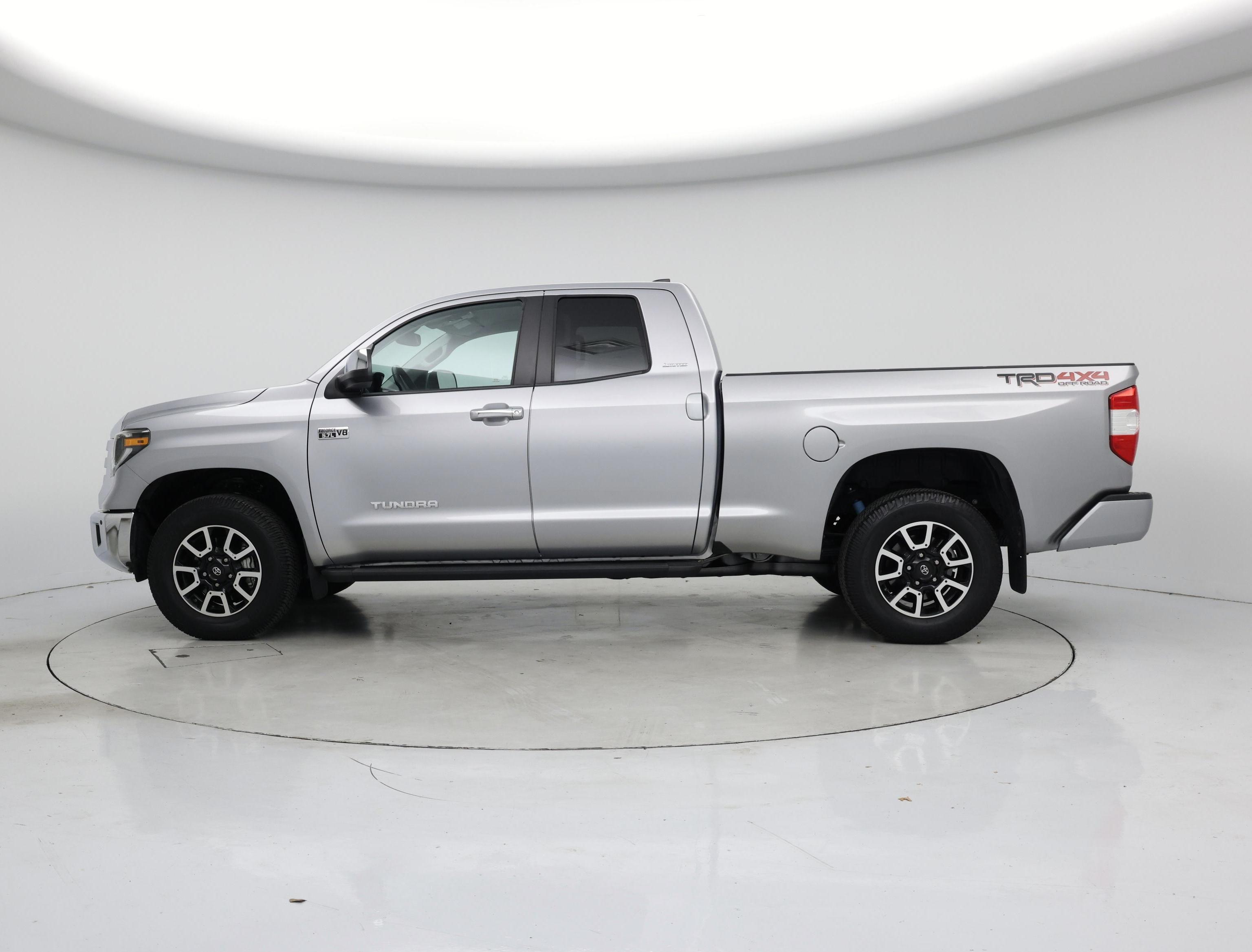 Thumbnail: 2020 Toyota Tundra - 3