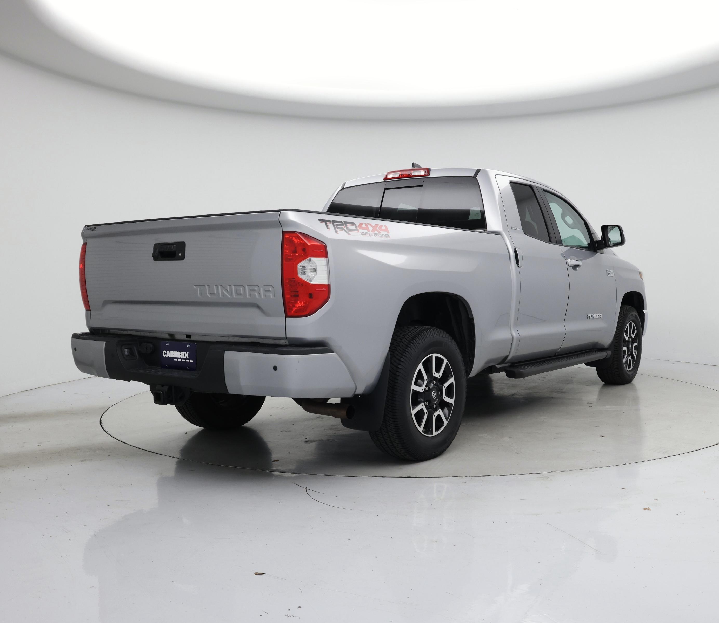Thumbnail: 2020 Toyota Tundra - 8