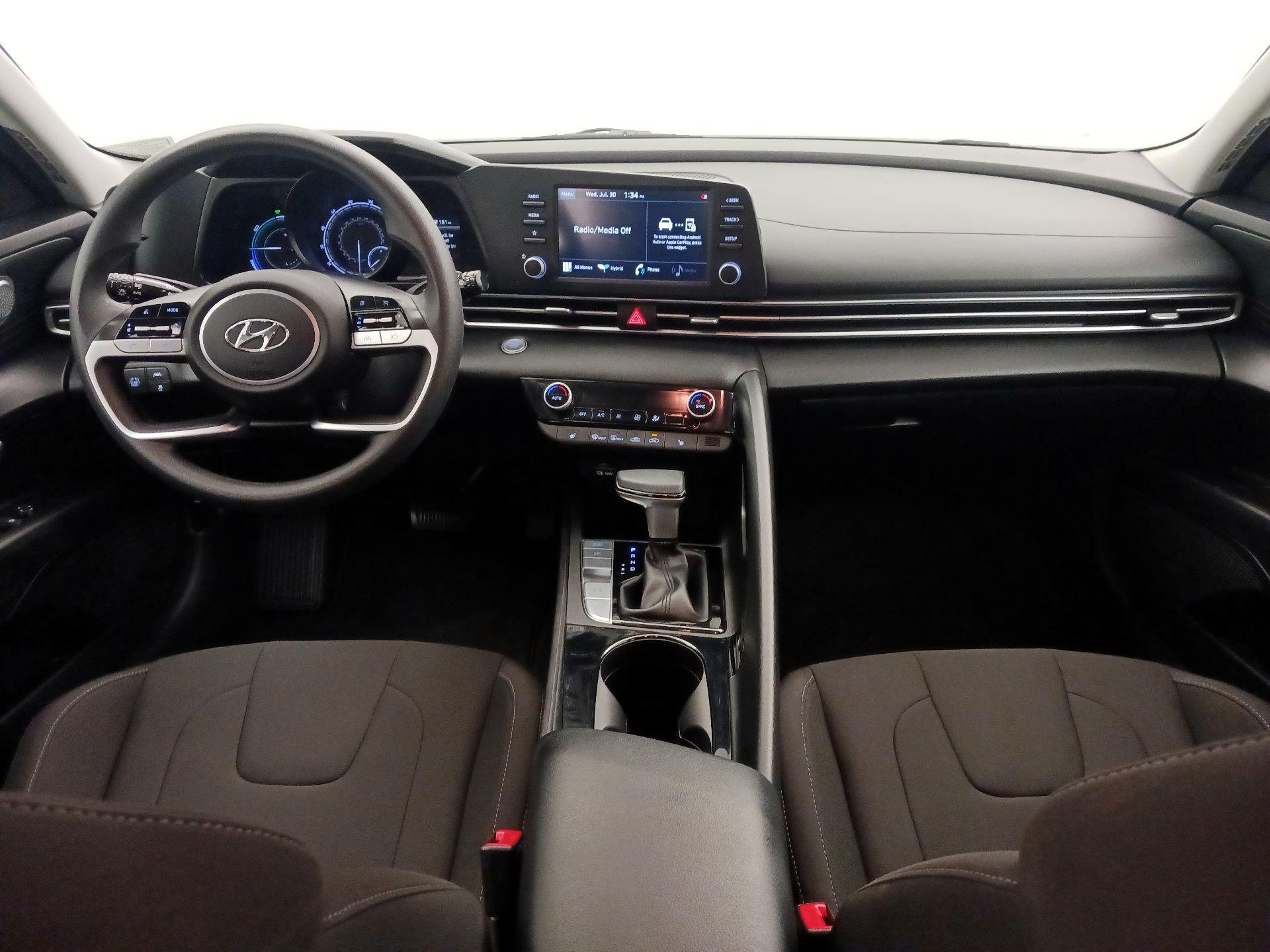 Thumbnail: 2021 Hyundai Elantra - 9