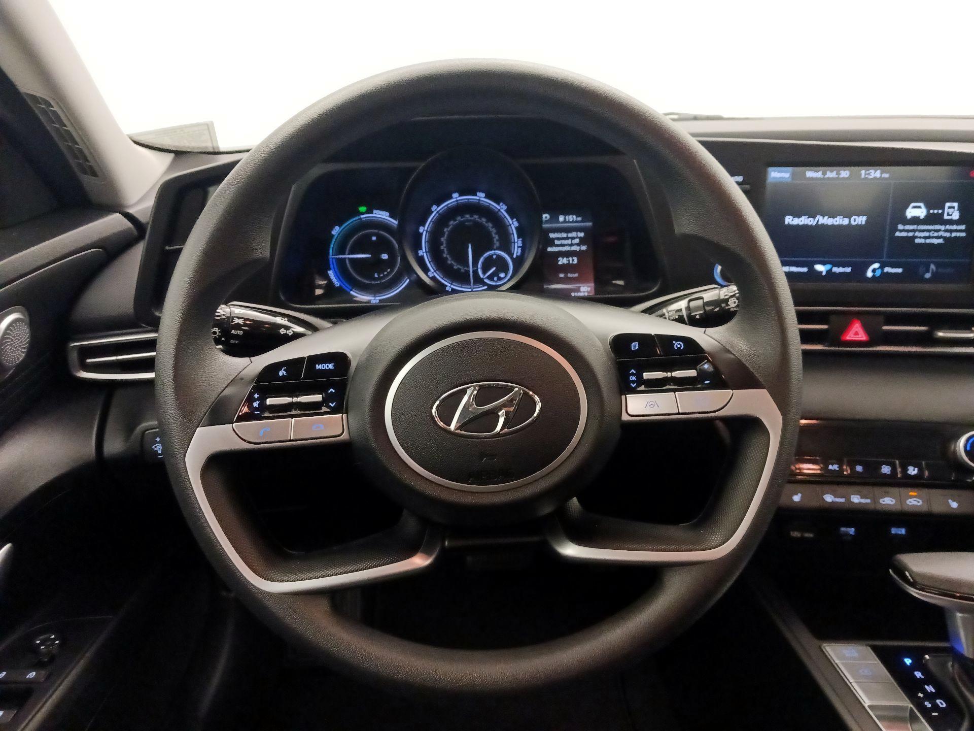 Thumbnail: 2021 Hyundai Elantra - 10