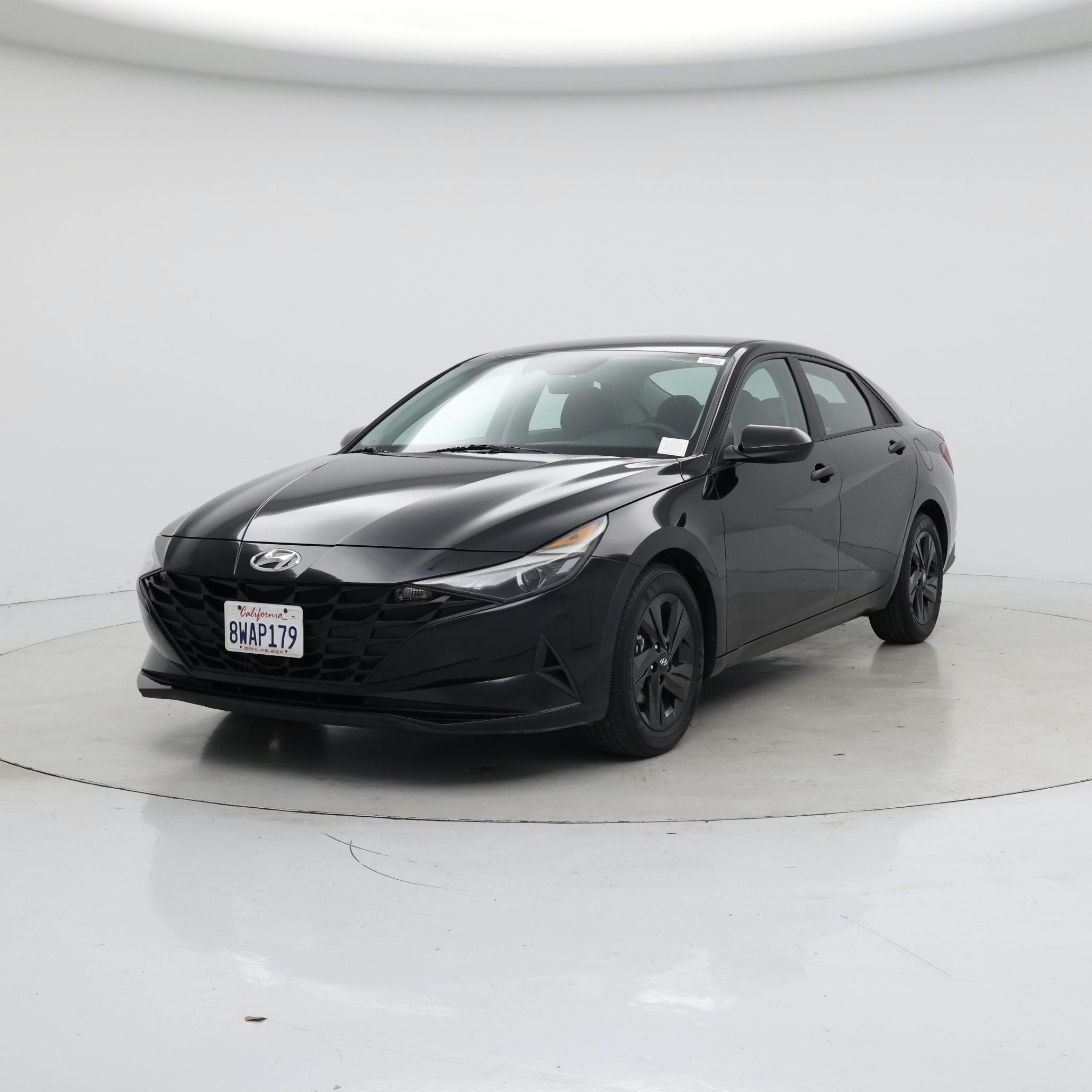 Thumbnail: 2021 Hyundai Elantra - 4