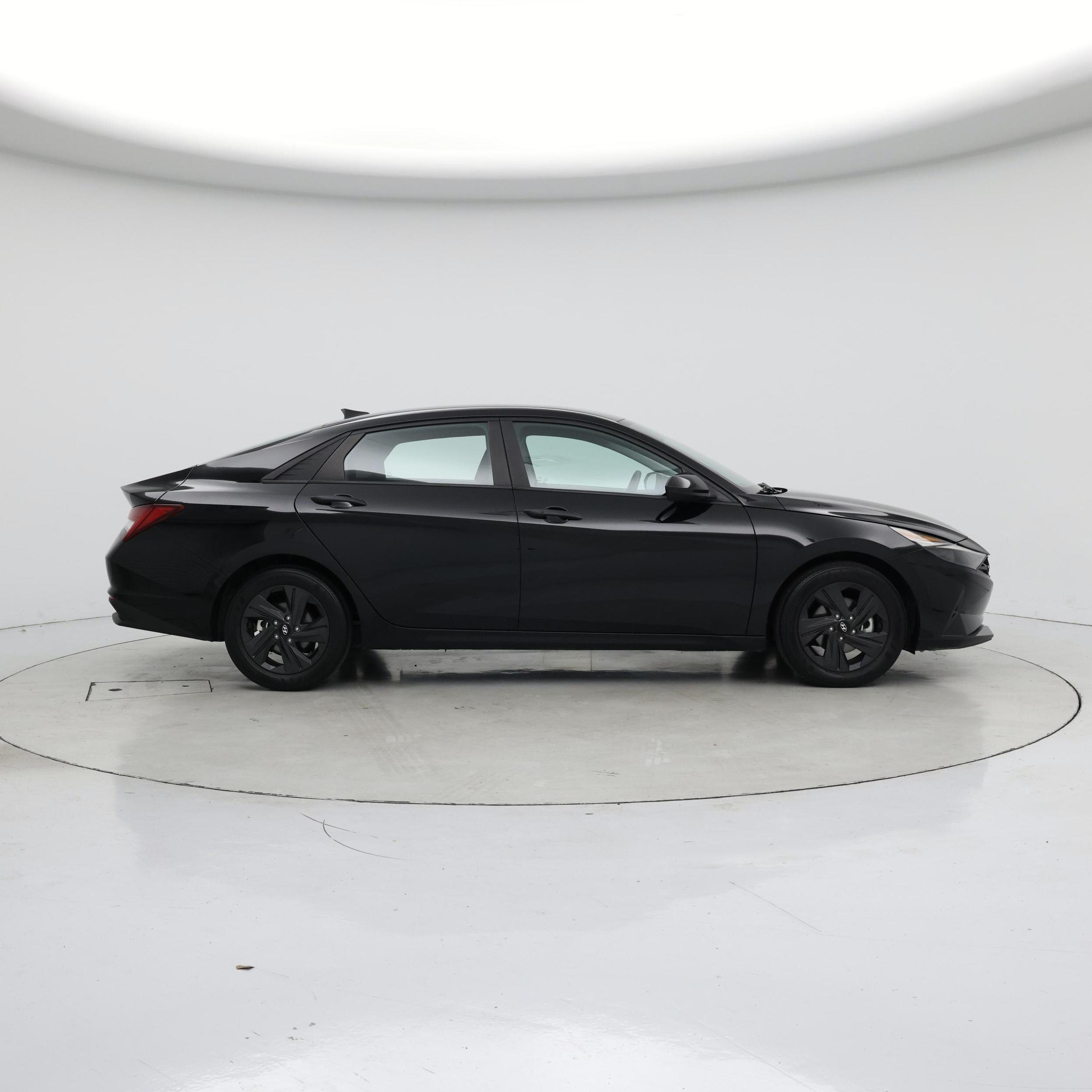 Thumbnail: 2021 Hyundai Elantra - 7
