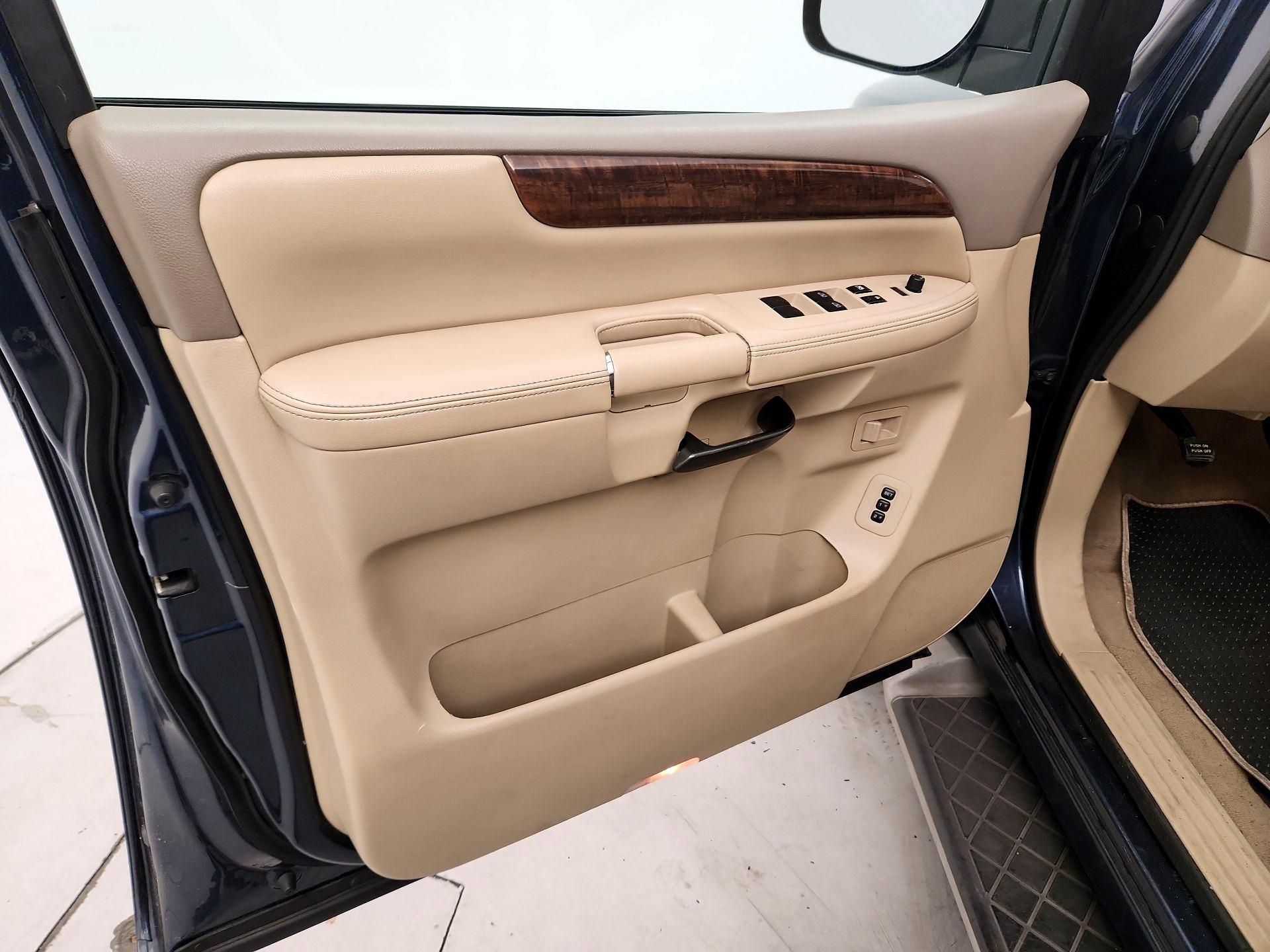 Thumbnail: 2014 Nissan Armada - 12