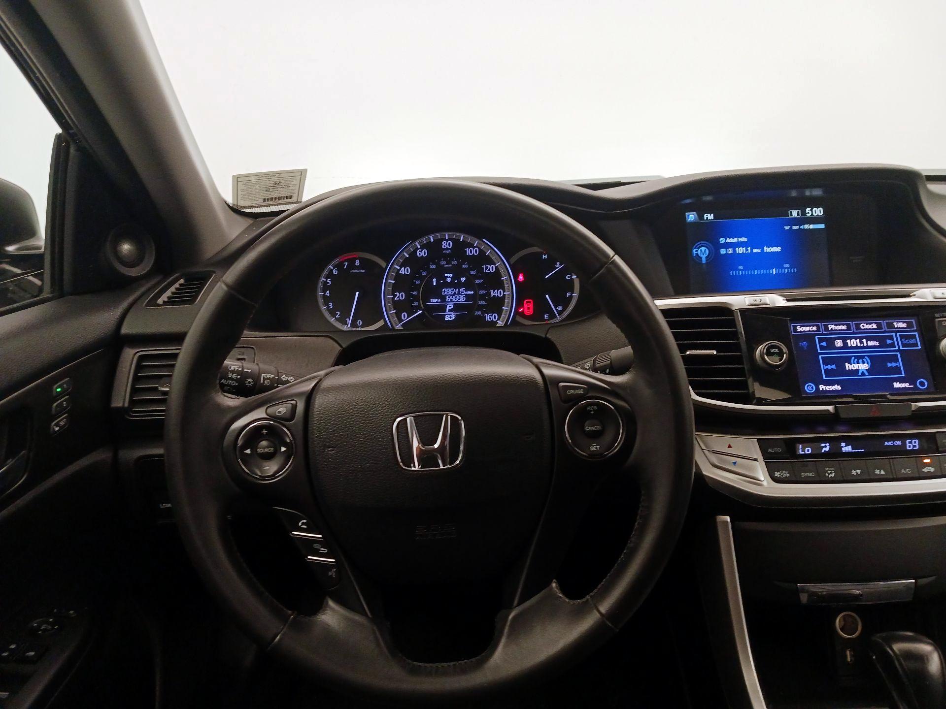 Thumbnail: 2015 Honda Accord - 10