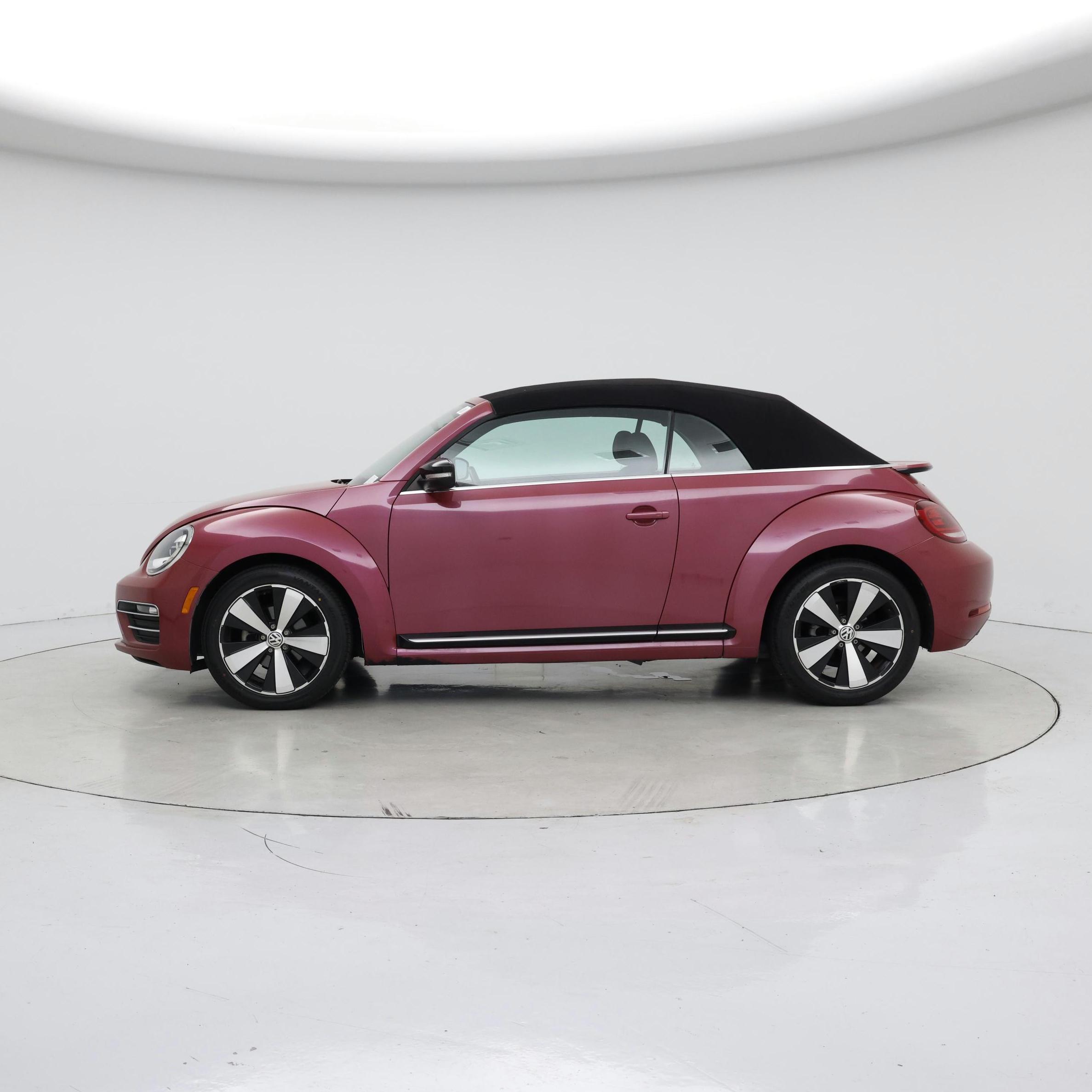 Thumbnail: 2017 Volkswagen Beetle - 3