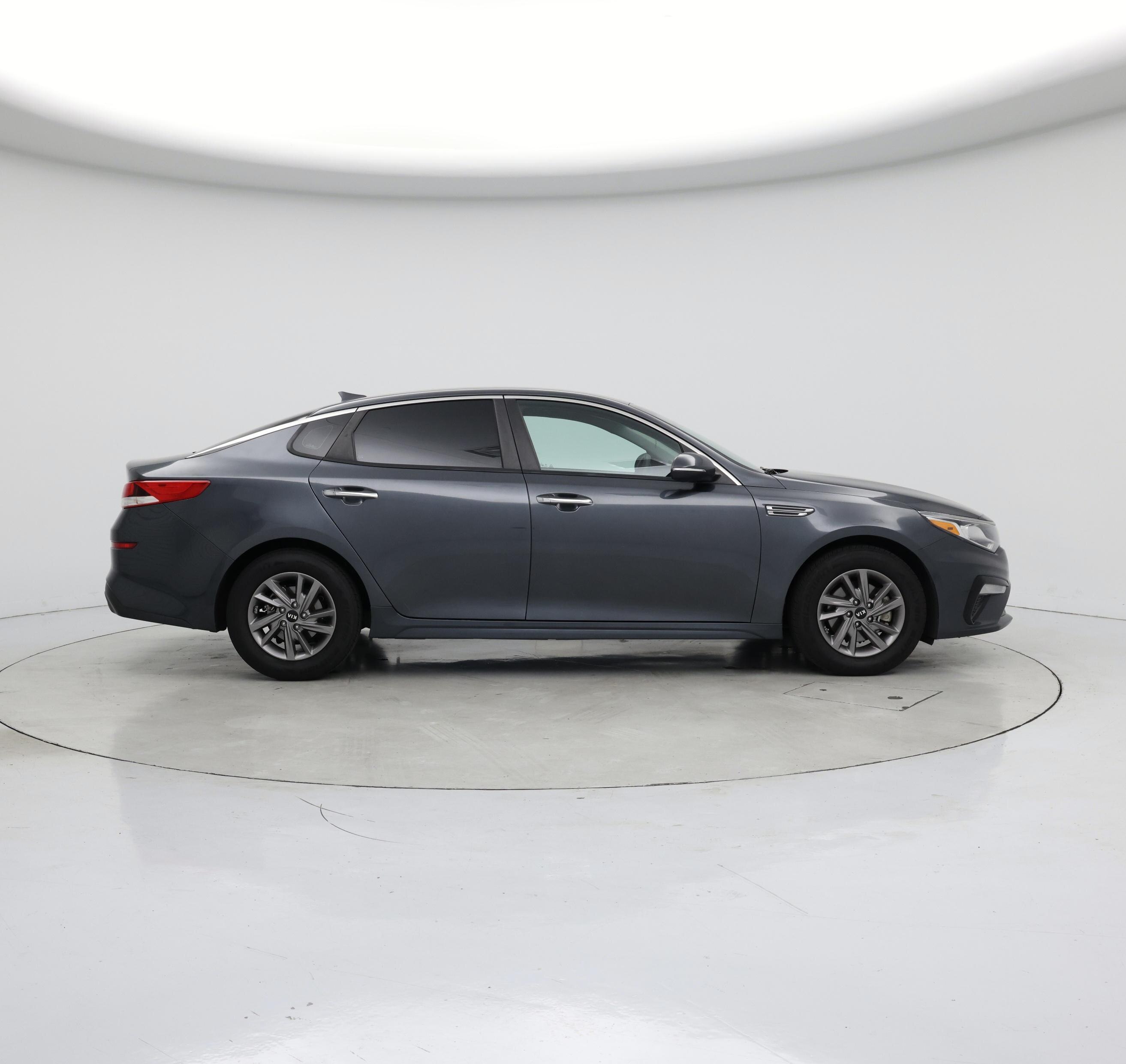 Thumbnail: 2020 Kia Optima - 7