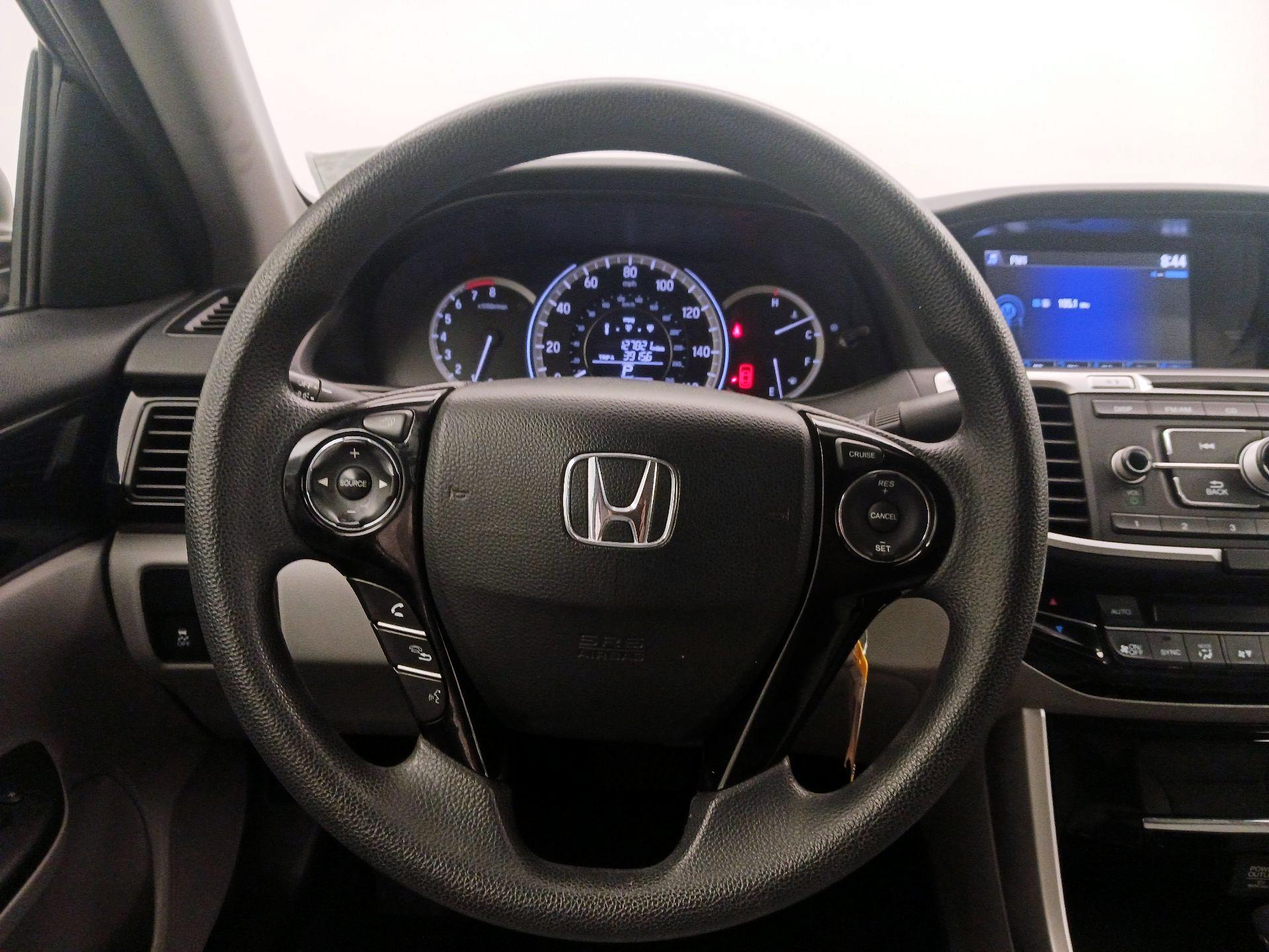 Thumbnail: 2016 Honda Accord - 10