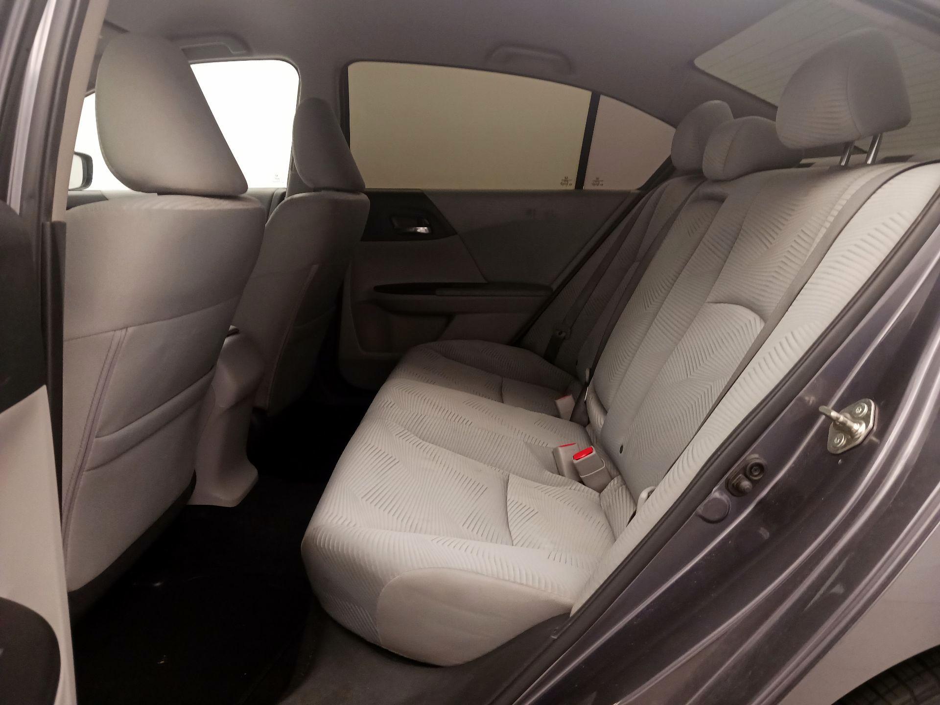 Thumbnail: 2016 Honda Accord - 18