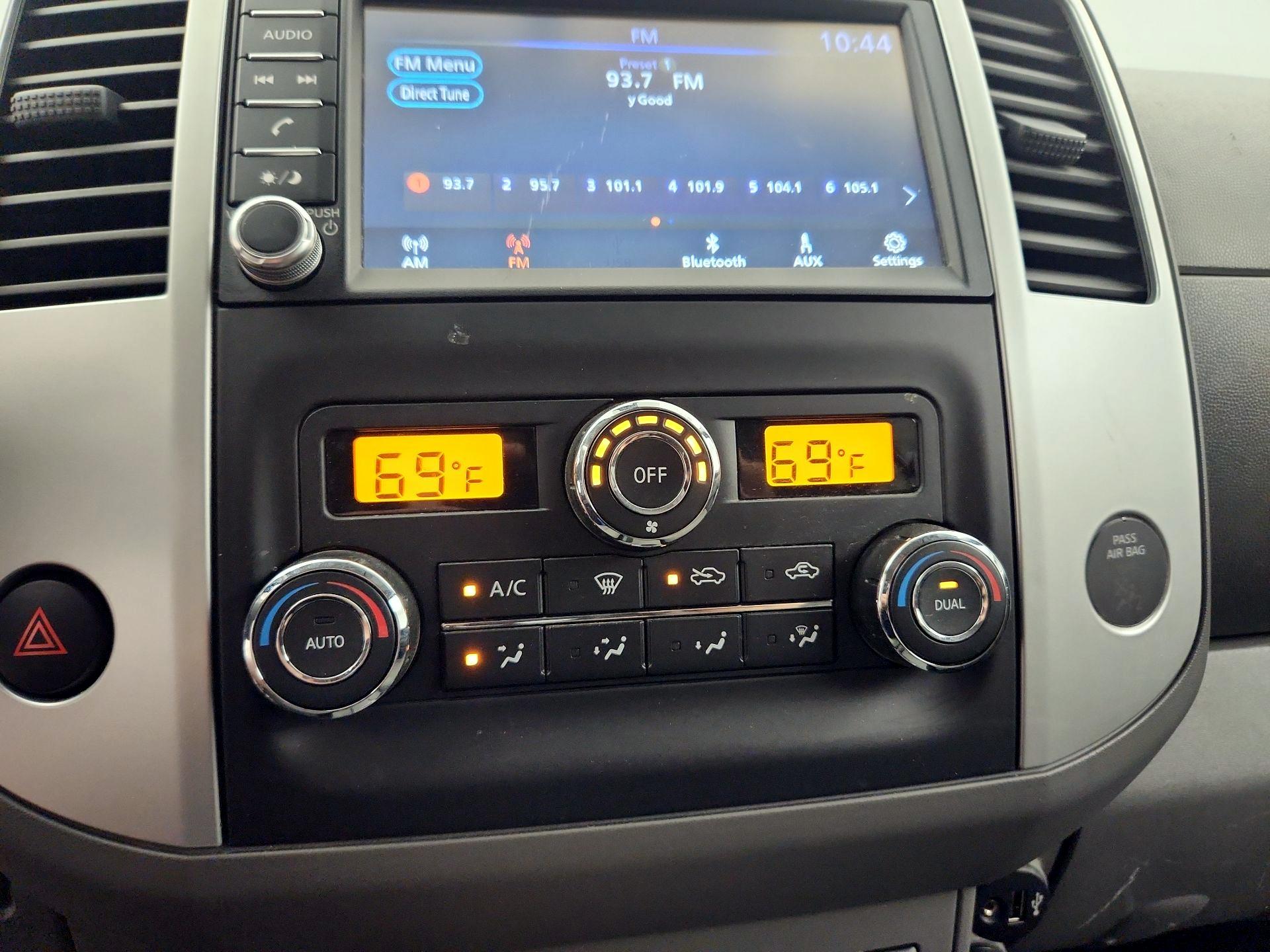 Thumbnail: 2020 Nissan Frontier - 16
