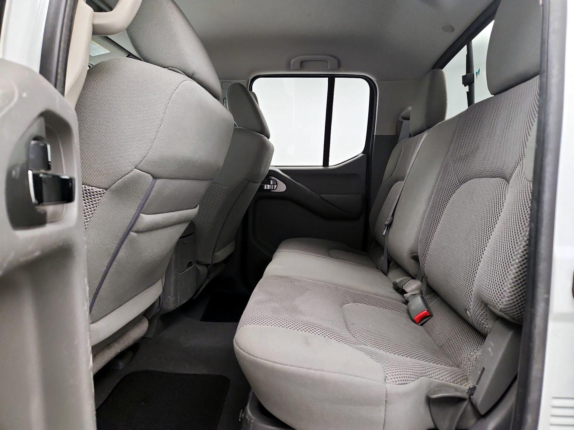 Thumbnail: 2020 Nissan Frontier - 19