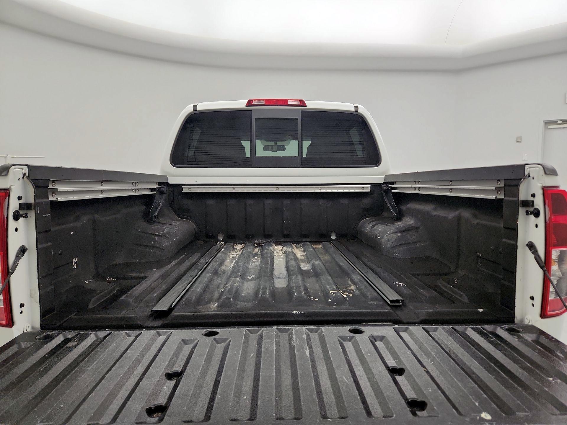 Thumbnail: 2020 Nissan Frontier - 20