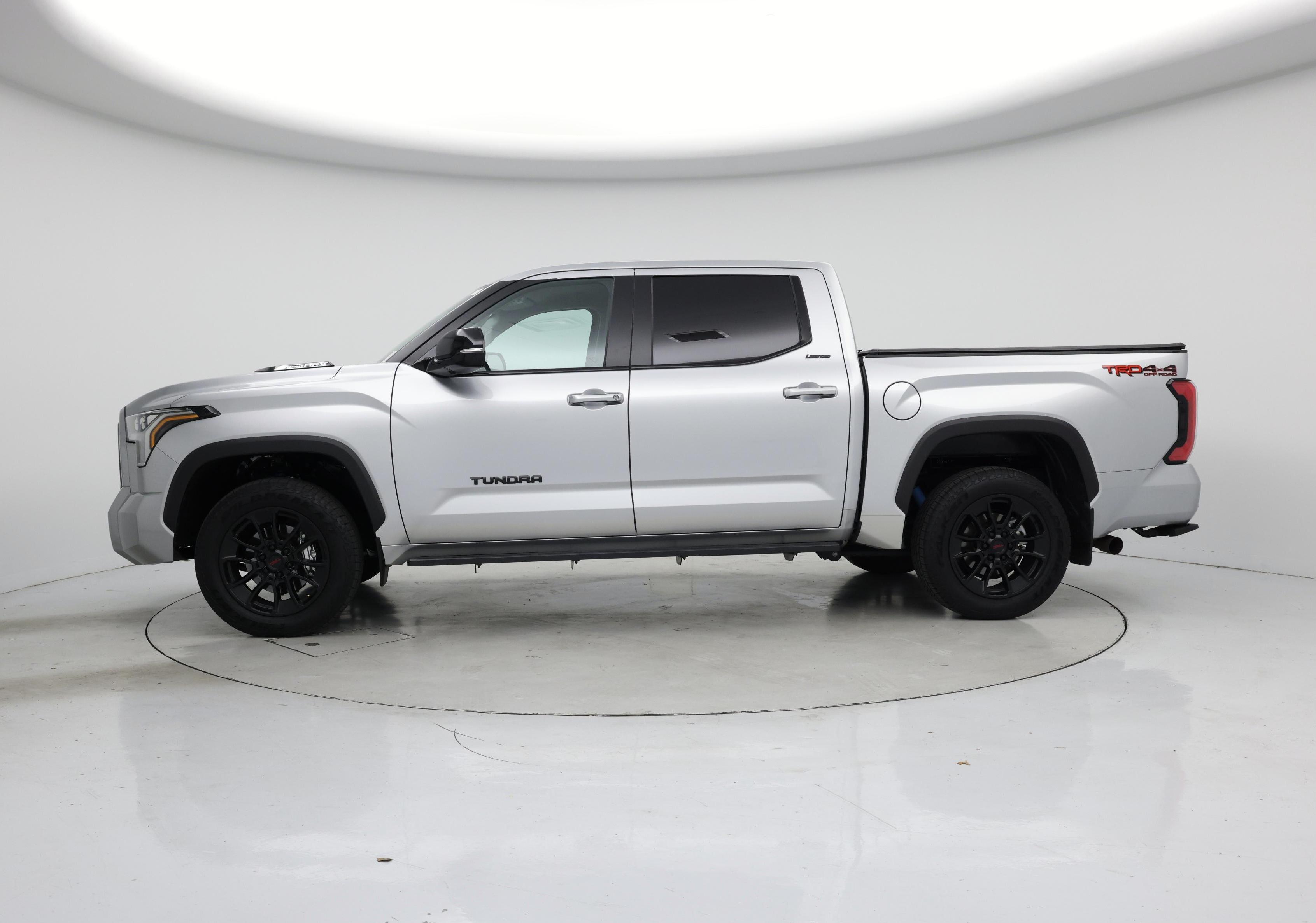 Thumbnail: 2024 Toyota Tundra - 3