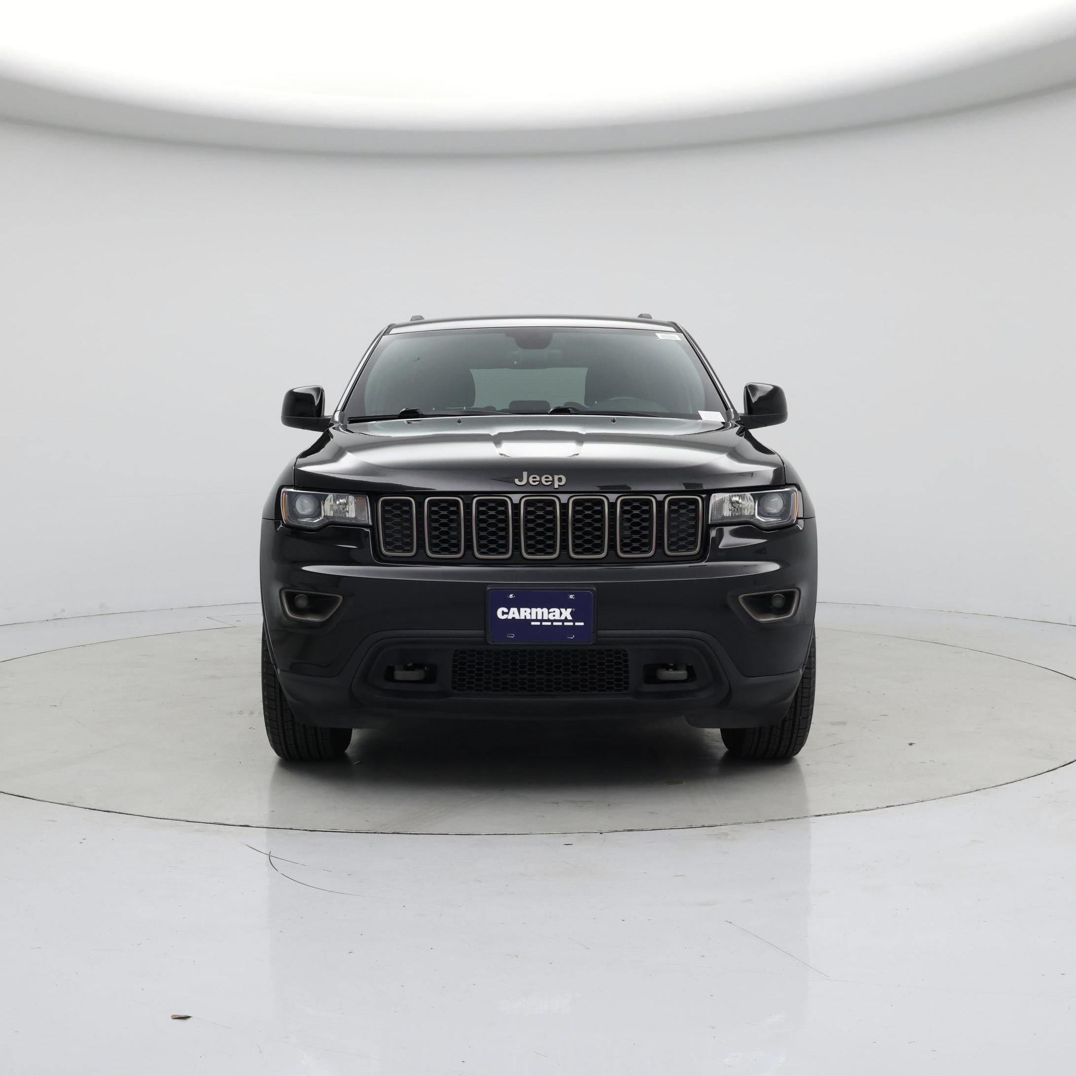 Thumbnail: 2017 Jeep Grand Cherokee - 5