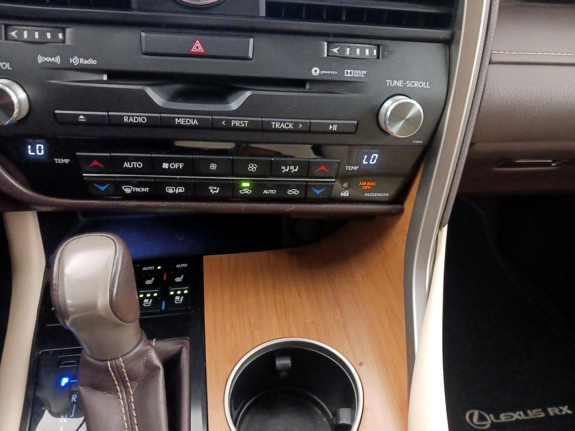 Thumbnail: 2016 Lexus RX - 17