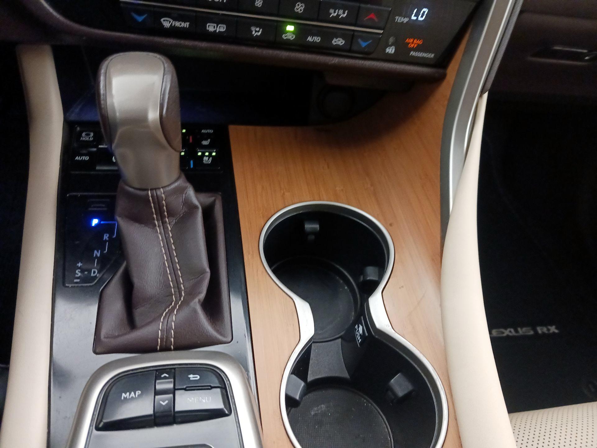 Thumbnail: 2016 Lexus RX - 18