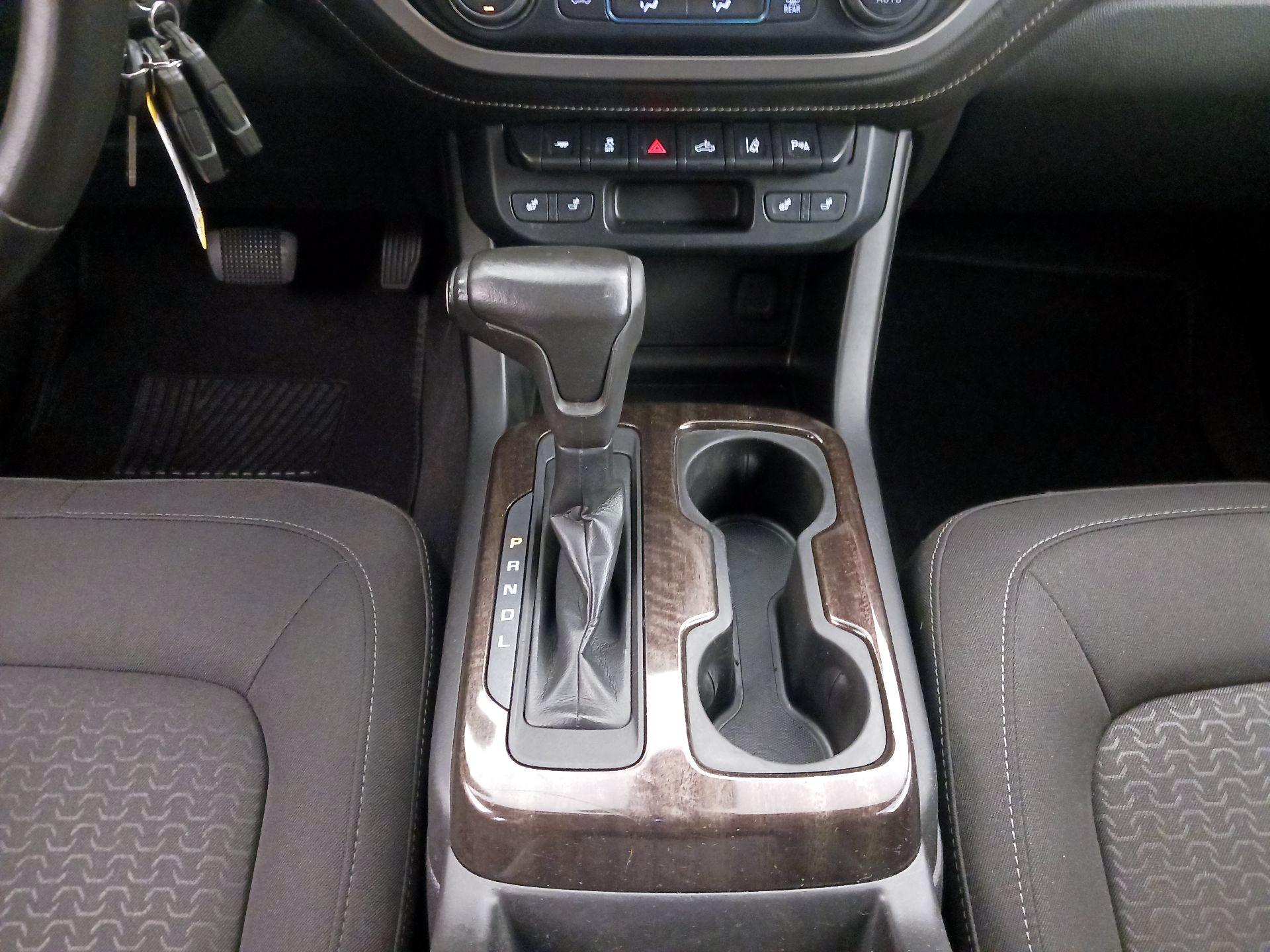 Thumbnail: 2019 GMC Canyon - 17