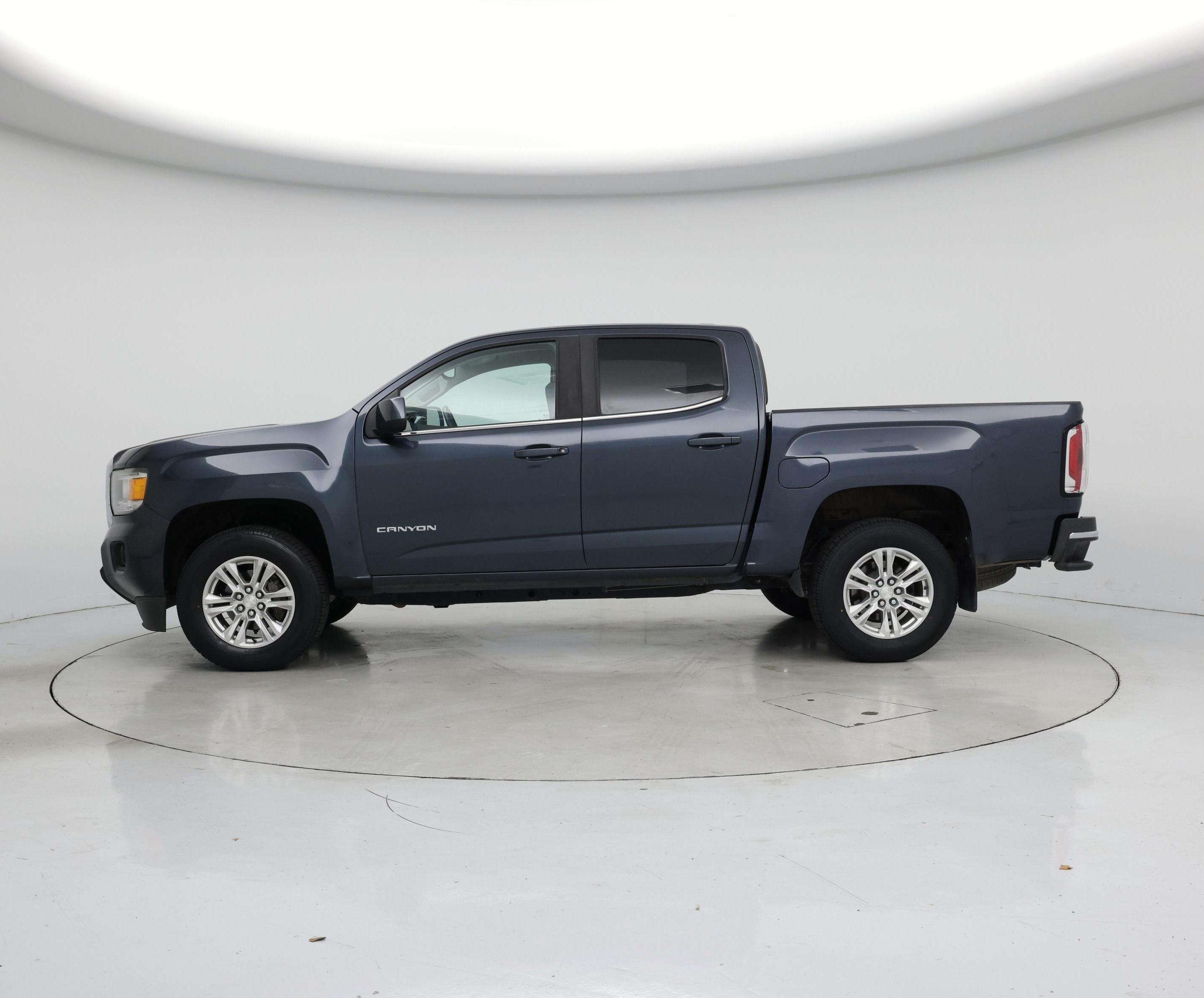 Thumbnail: 2019 GMC Canyon - 3