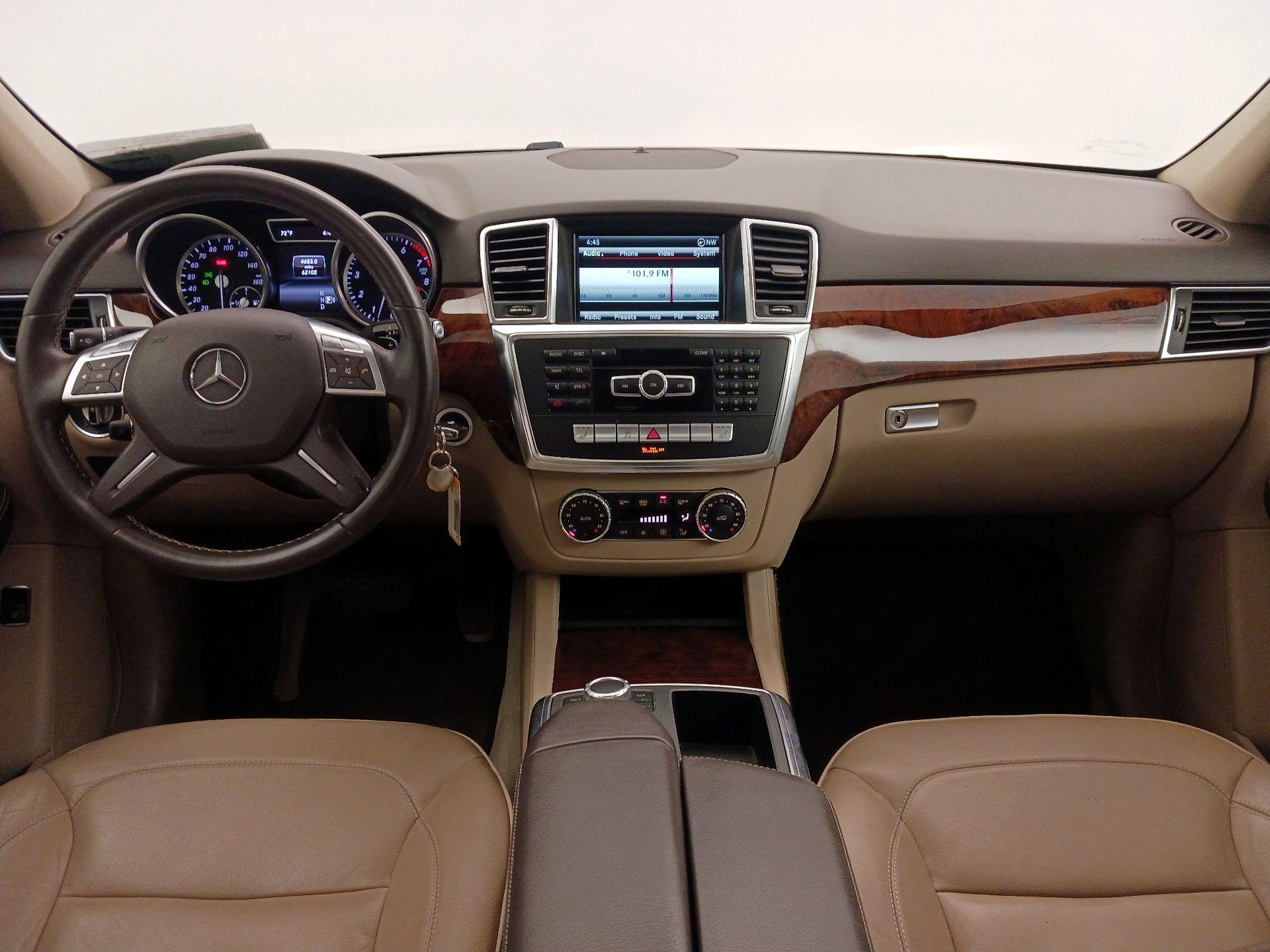 Thumbnail: 2014 Mercedes-Benz M-Class - 9