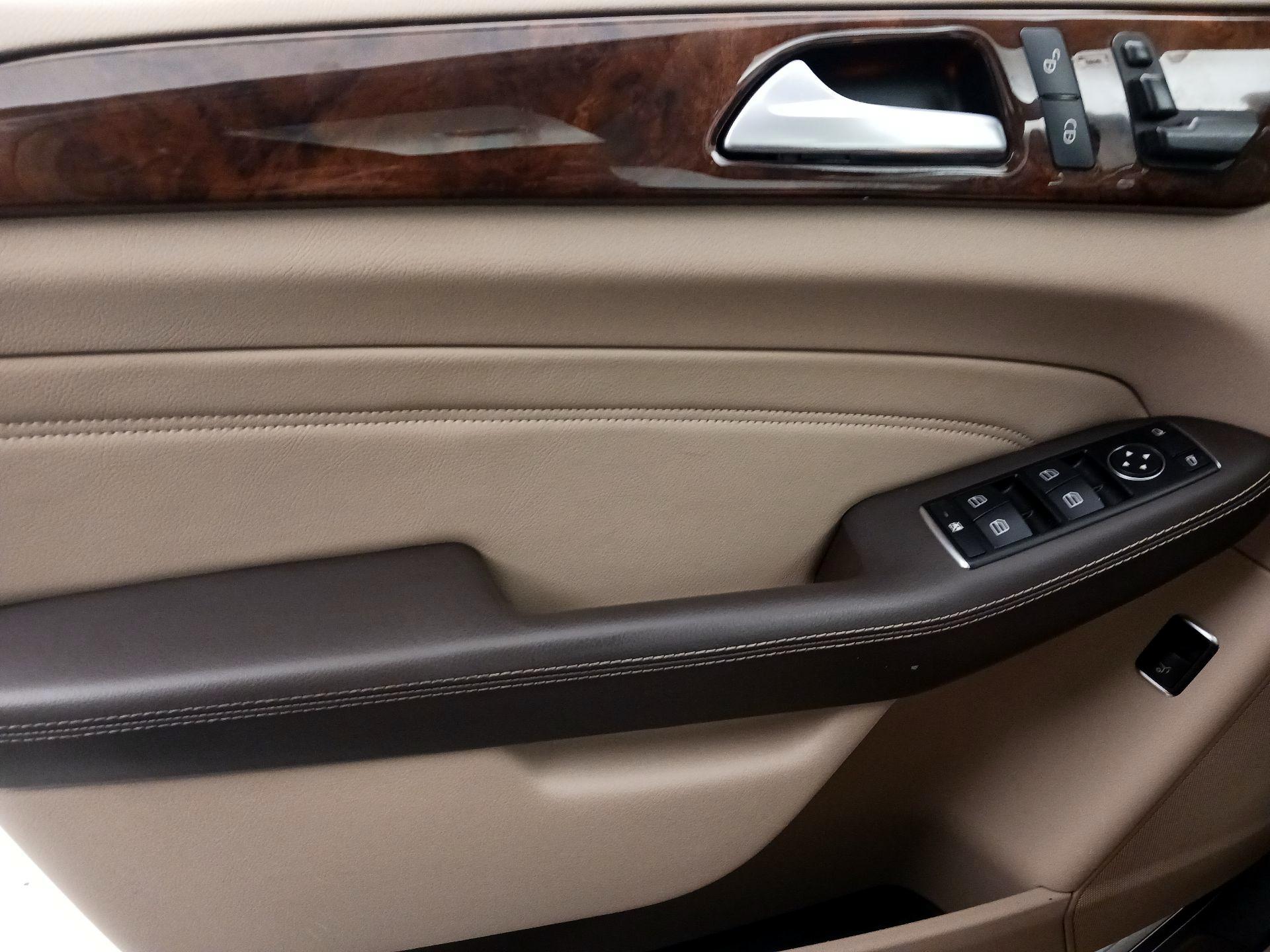 Thumbnail: 2014 Mercedes-Benz M-Class - 12