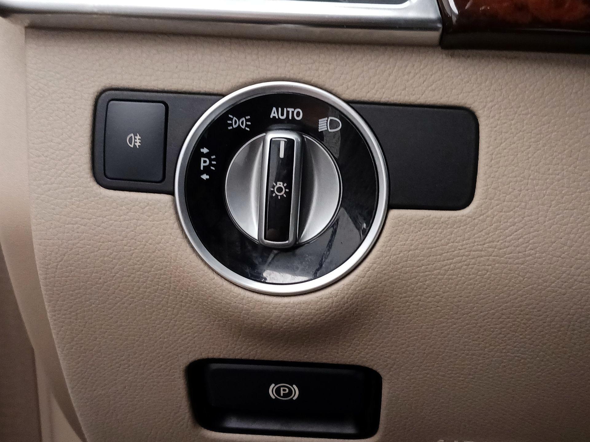 Thumbnail: 2014 Mercedes-Benz M-Class - 13