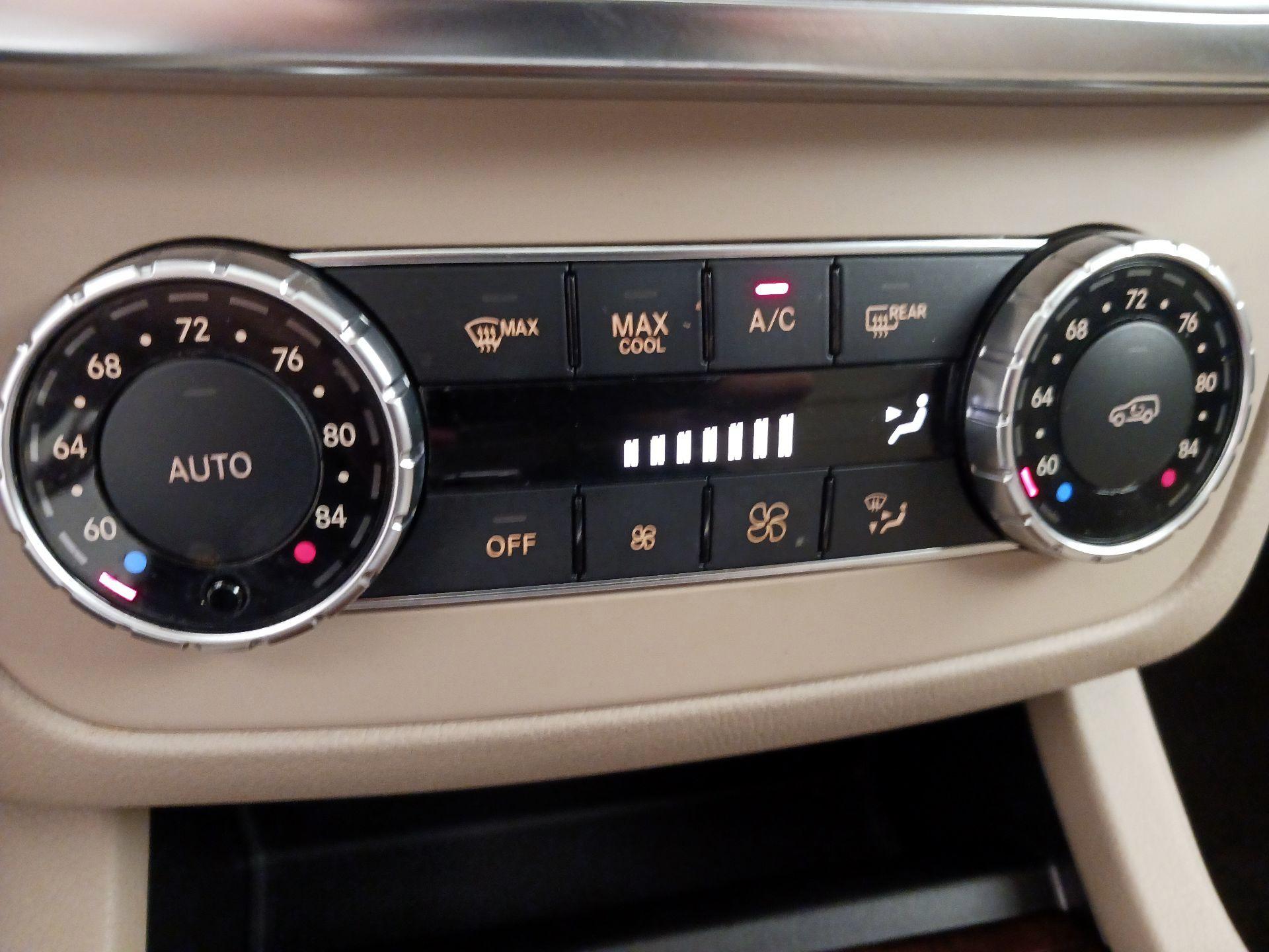 Thumbnail: 2014 Mercedes-Benz M-Class - 15
