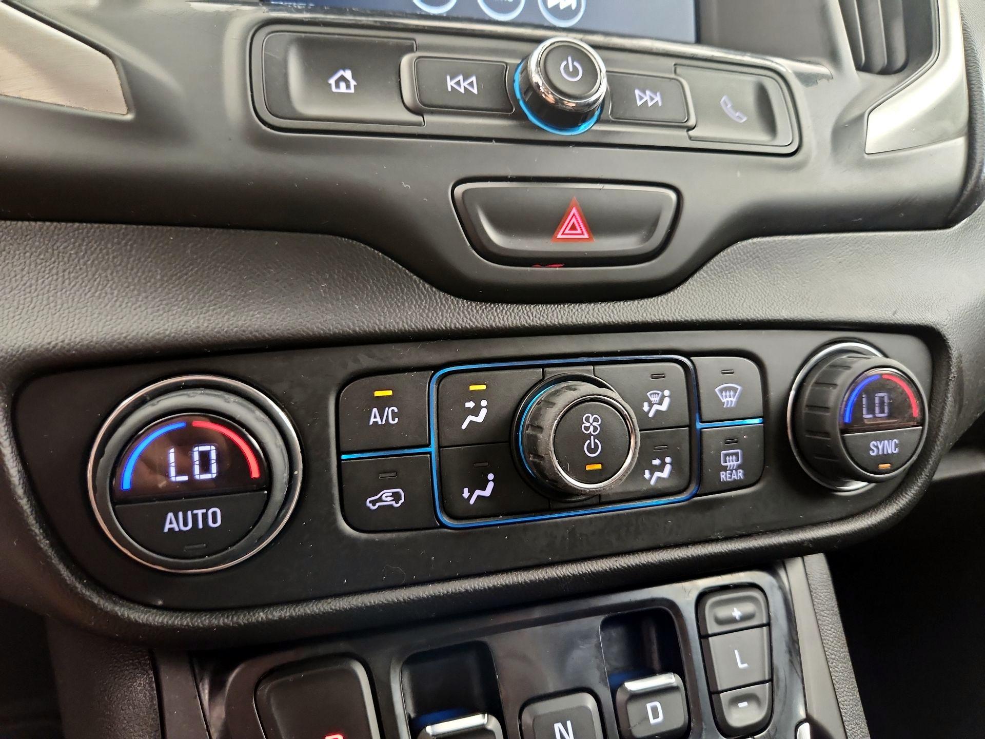 Thumbnail: 2019 GMC Terrain - 16