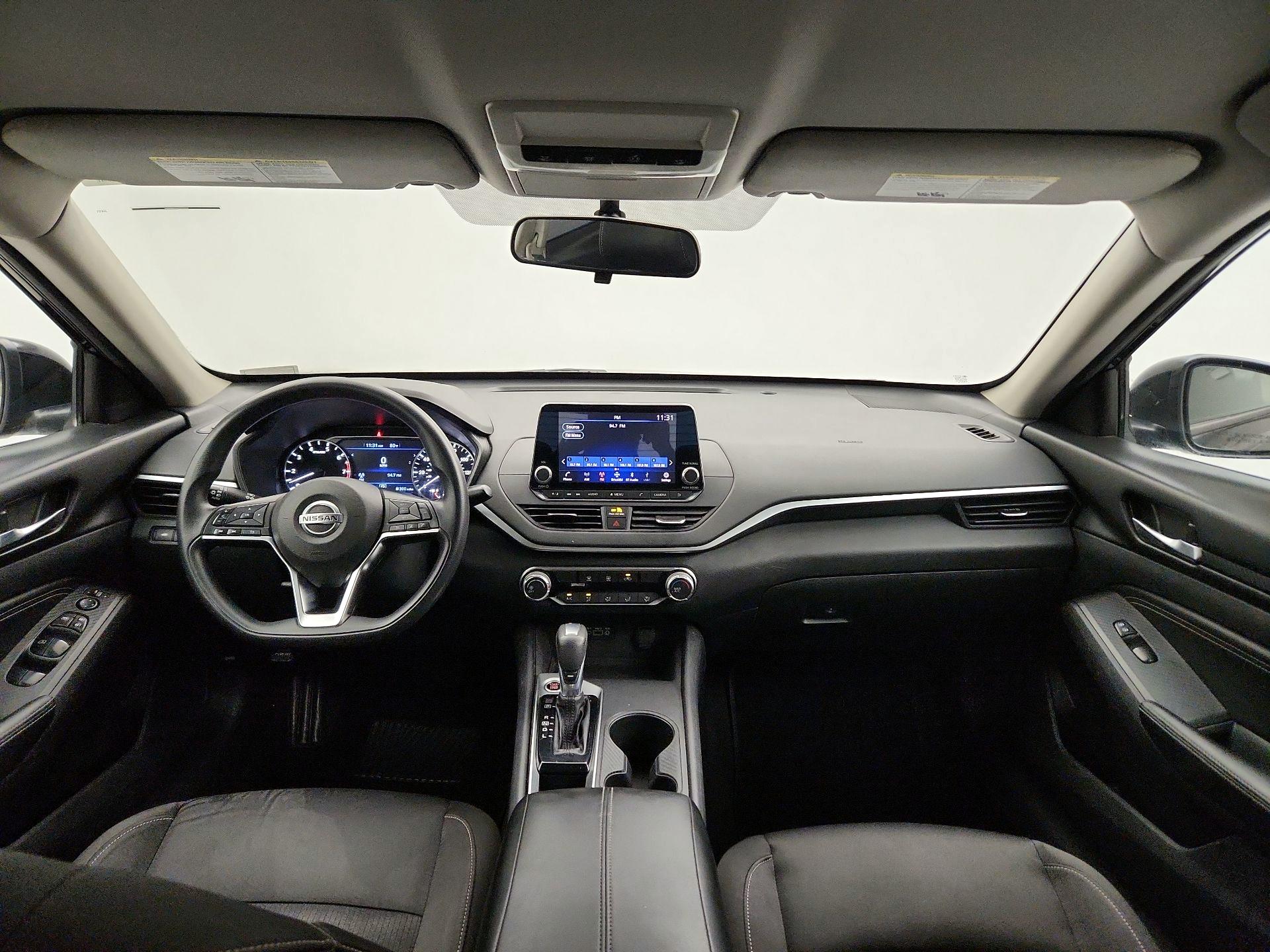 Thumbnail: 2019 Nissan Altima - 9