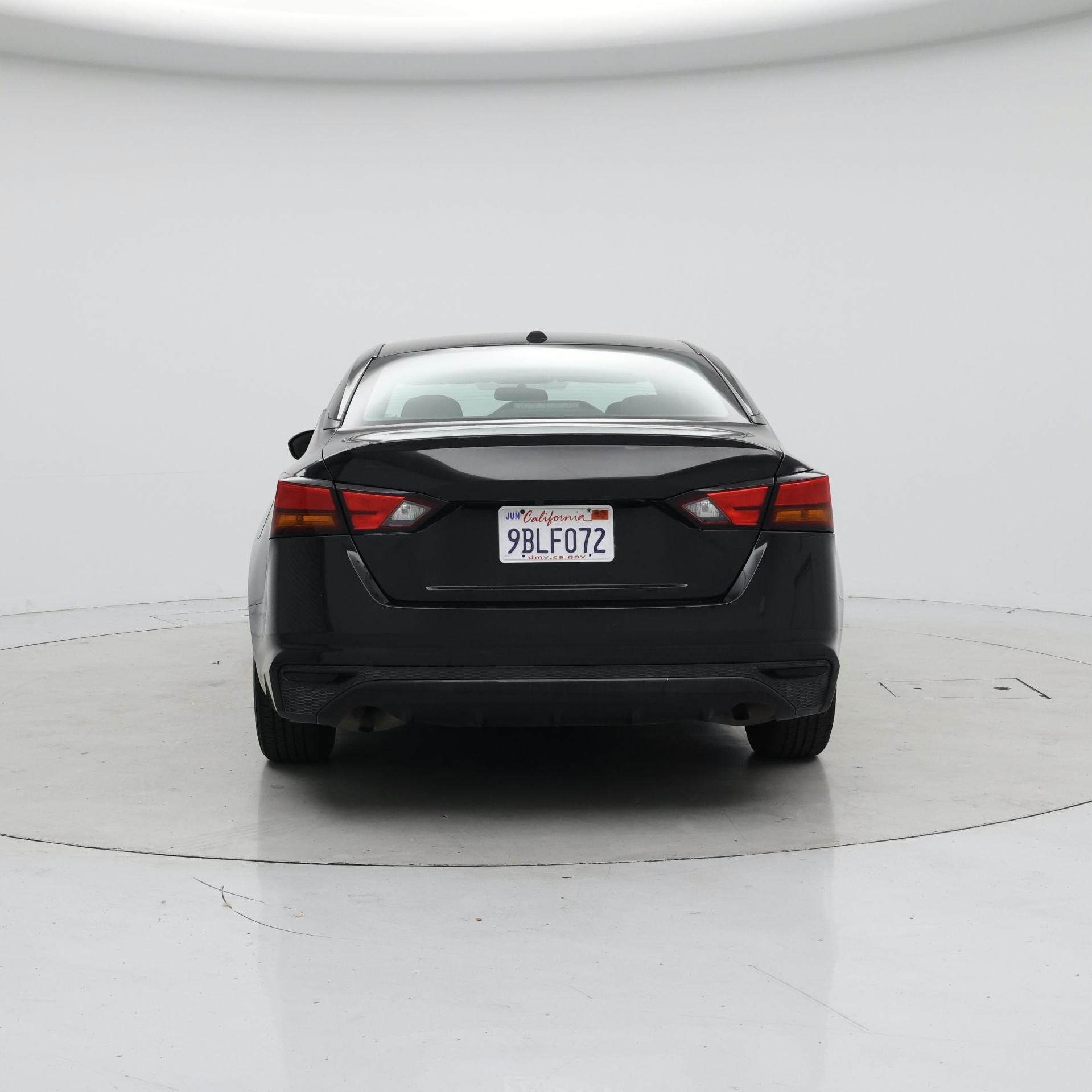 Thumbnail: 2019 Nissan Altima - 6