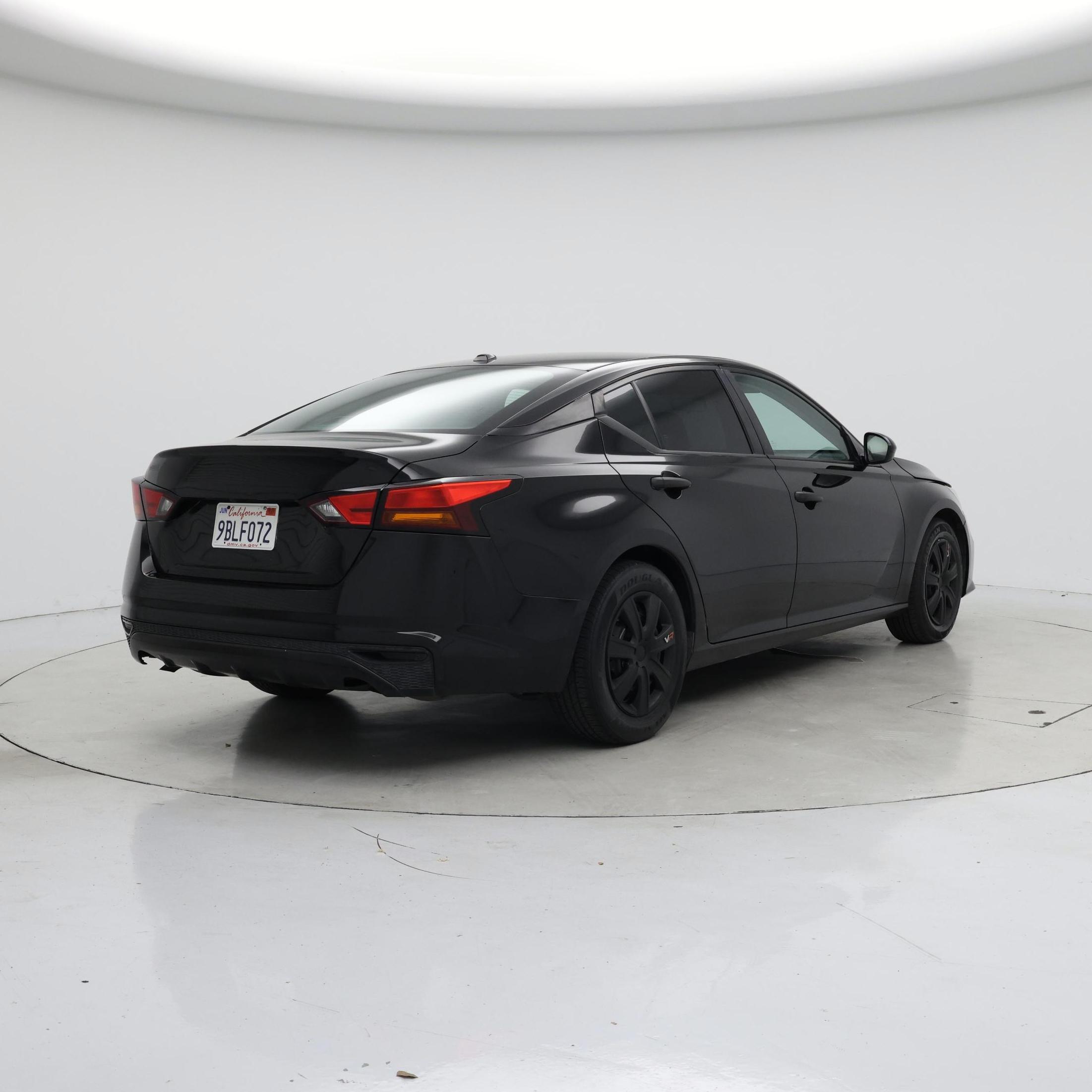 Thumbnail: 2019 Nissan Altima - 8