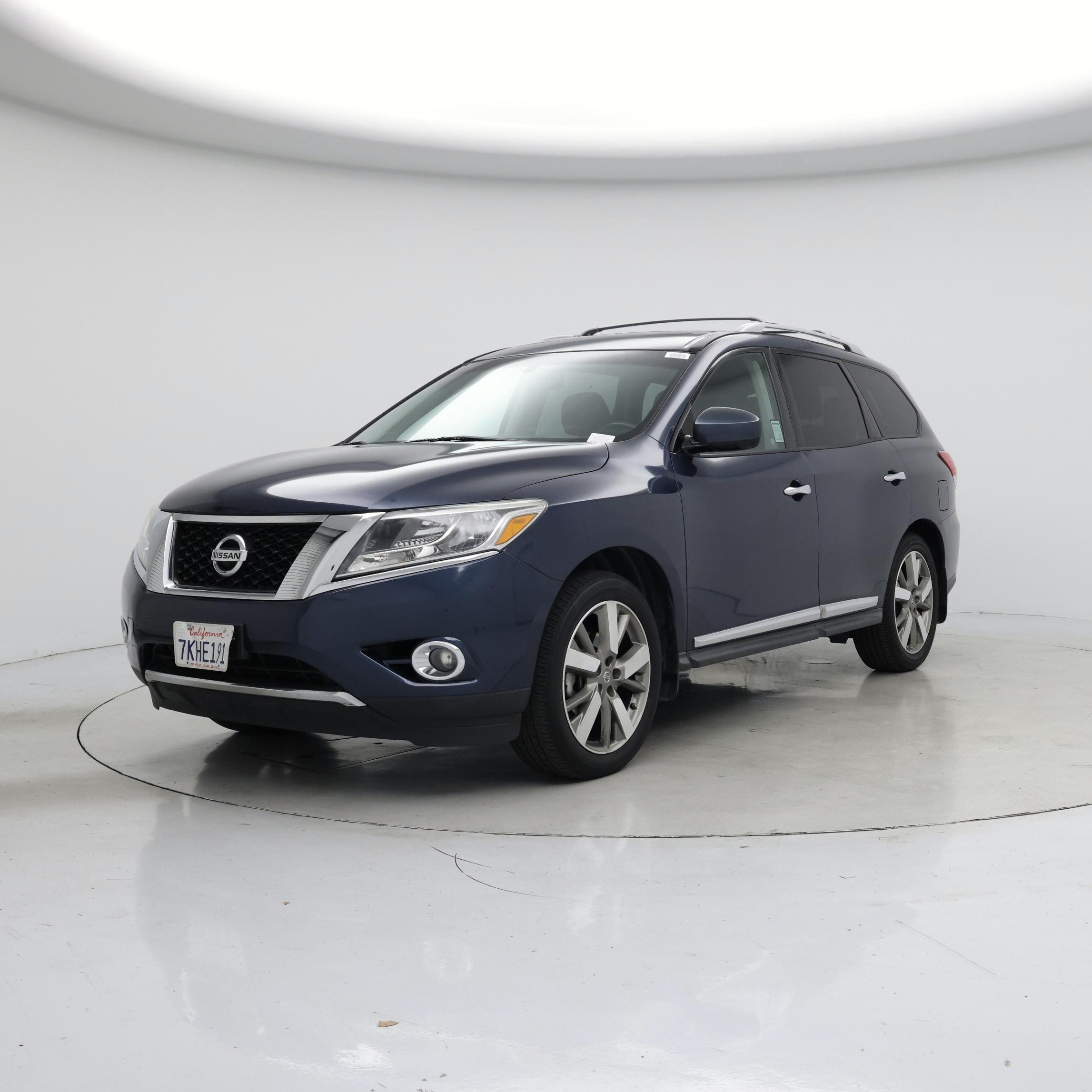 Thumbnail: 2015 Nissan Pathfinder - 4