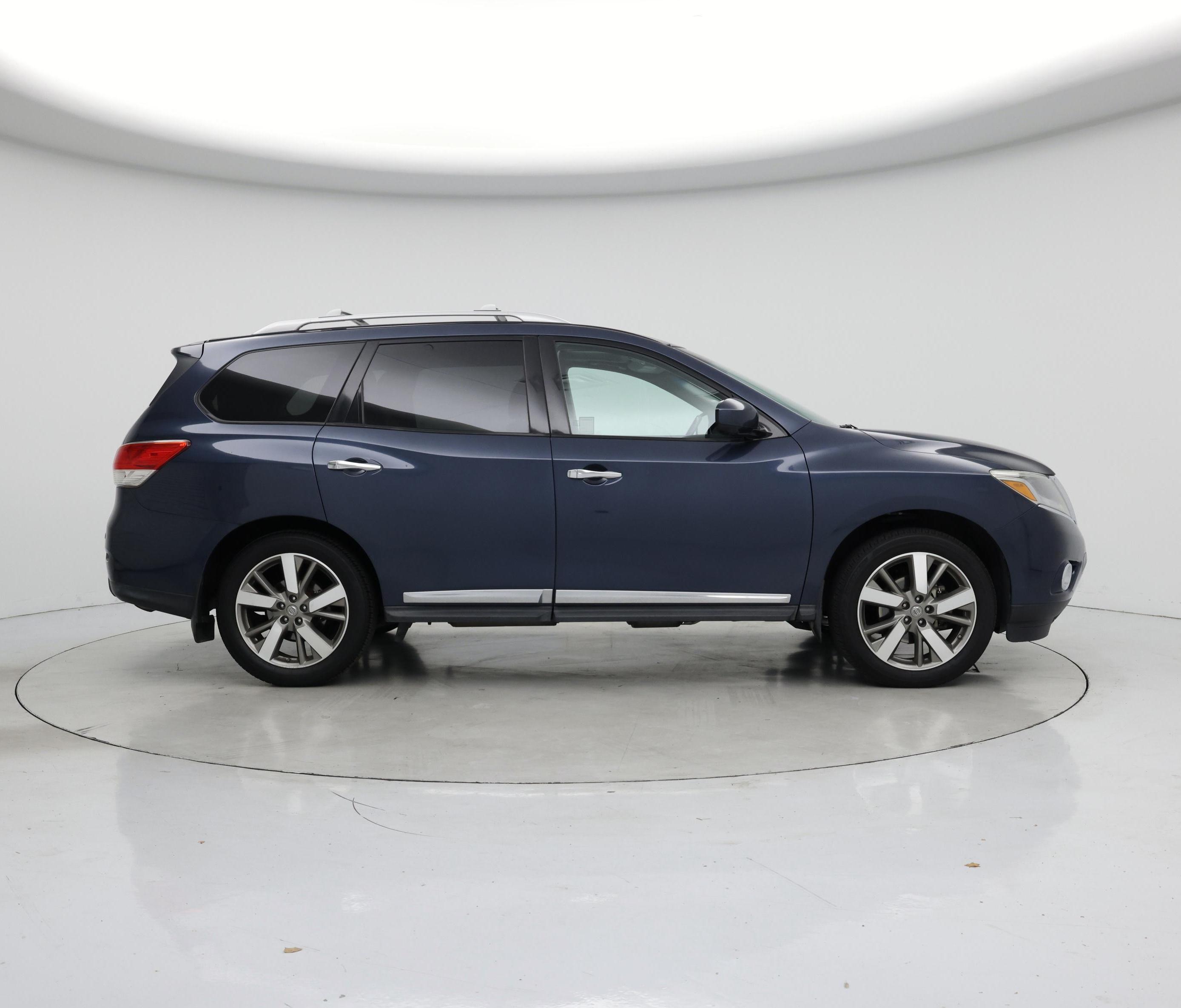 Thumbnail: 2015 Nissan Pathfinder - 7