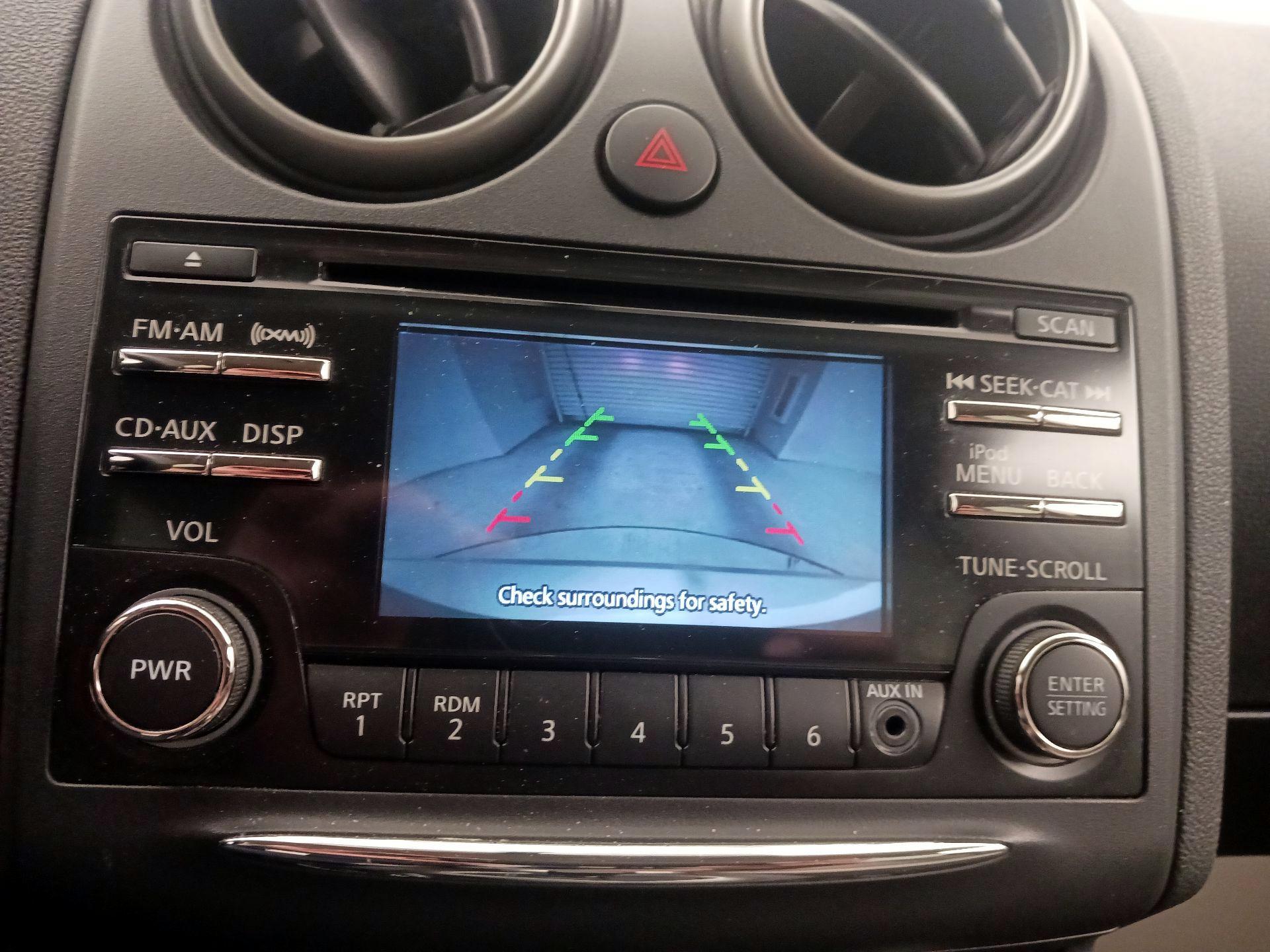 Thumbnail: 2015 Nissan Rogue - 14