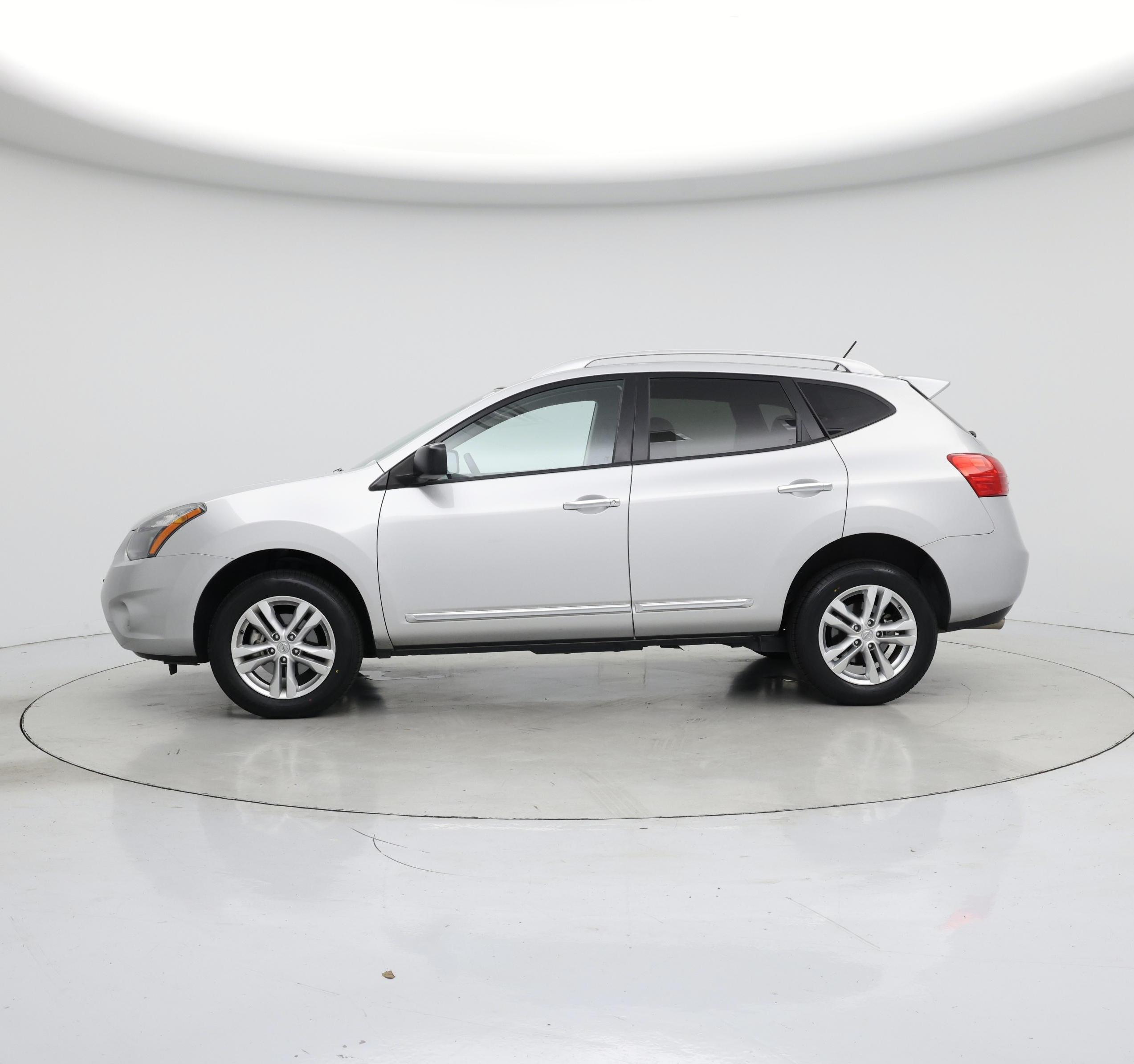 Thumbnail: 2015 Nissan Rogue - 3