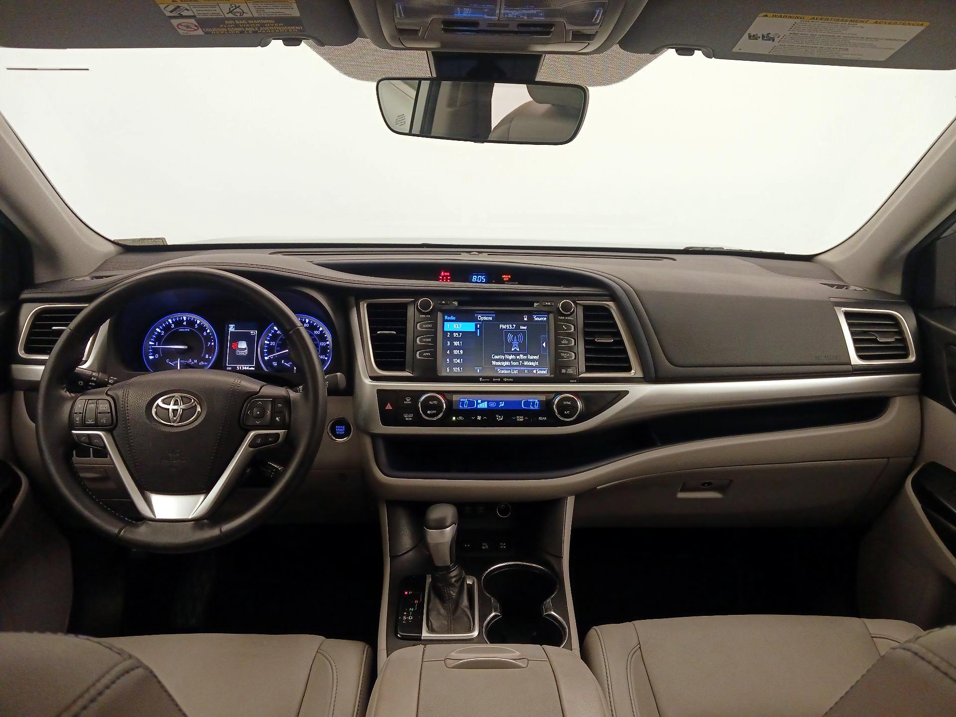 Thumbnail: 2018 Toyota Highlander - 9