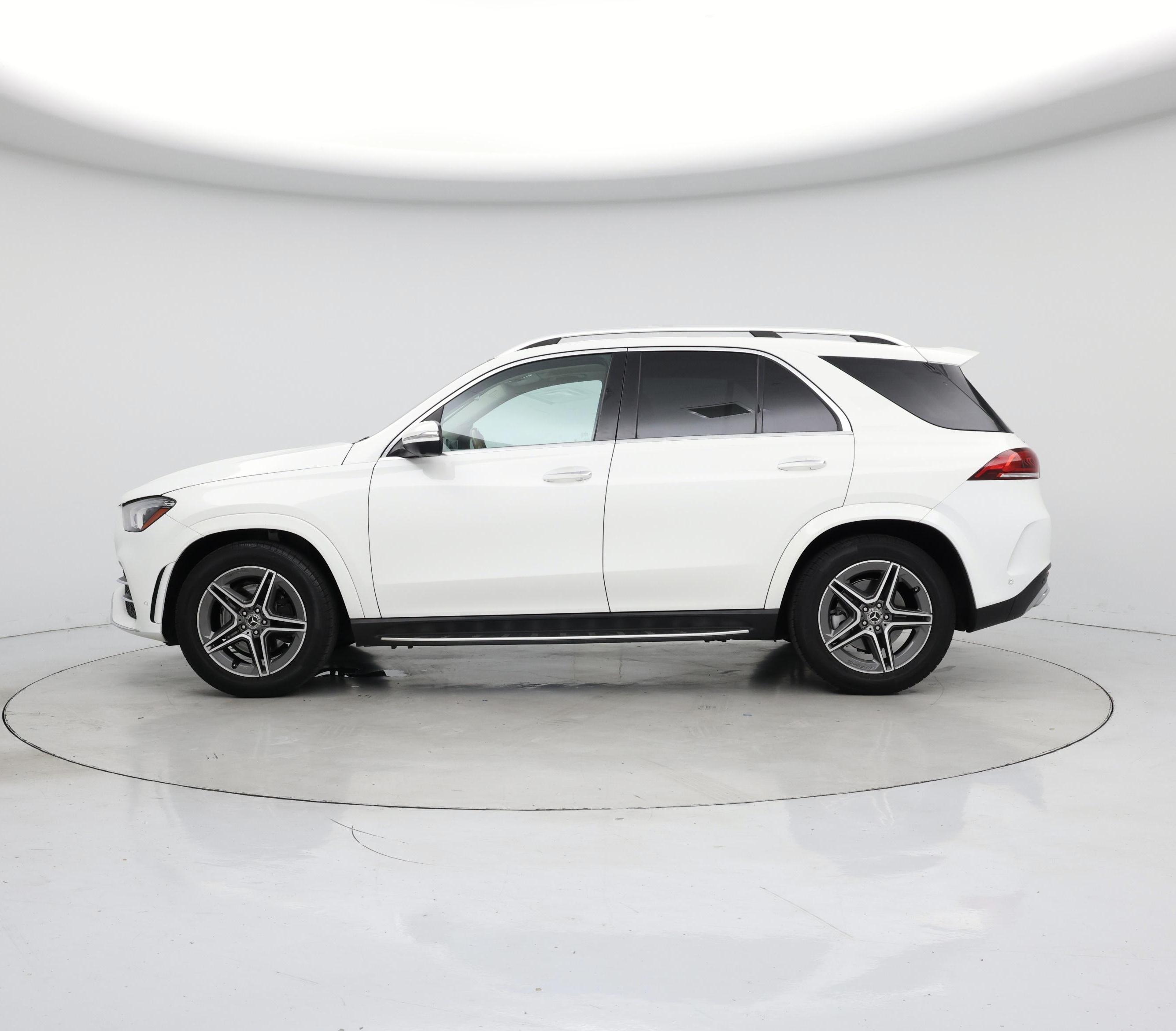 Thumbnail: 2020 Mercedes-Benz GLE - 3