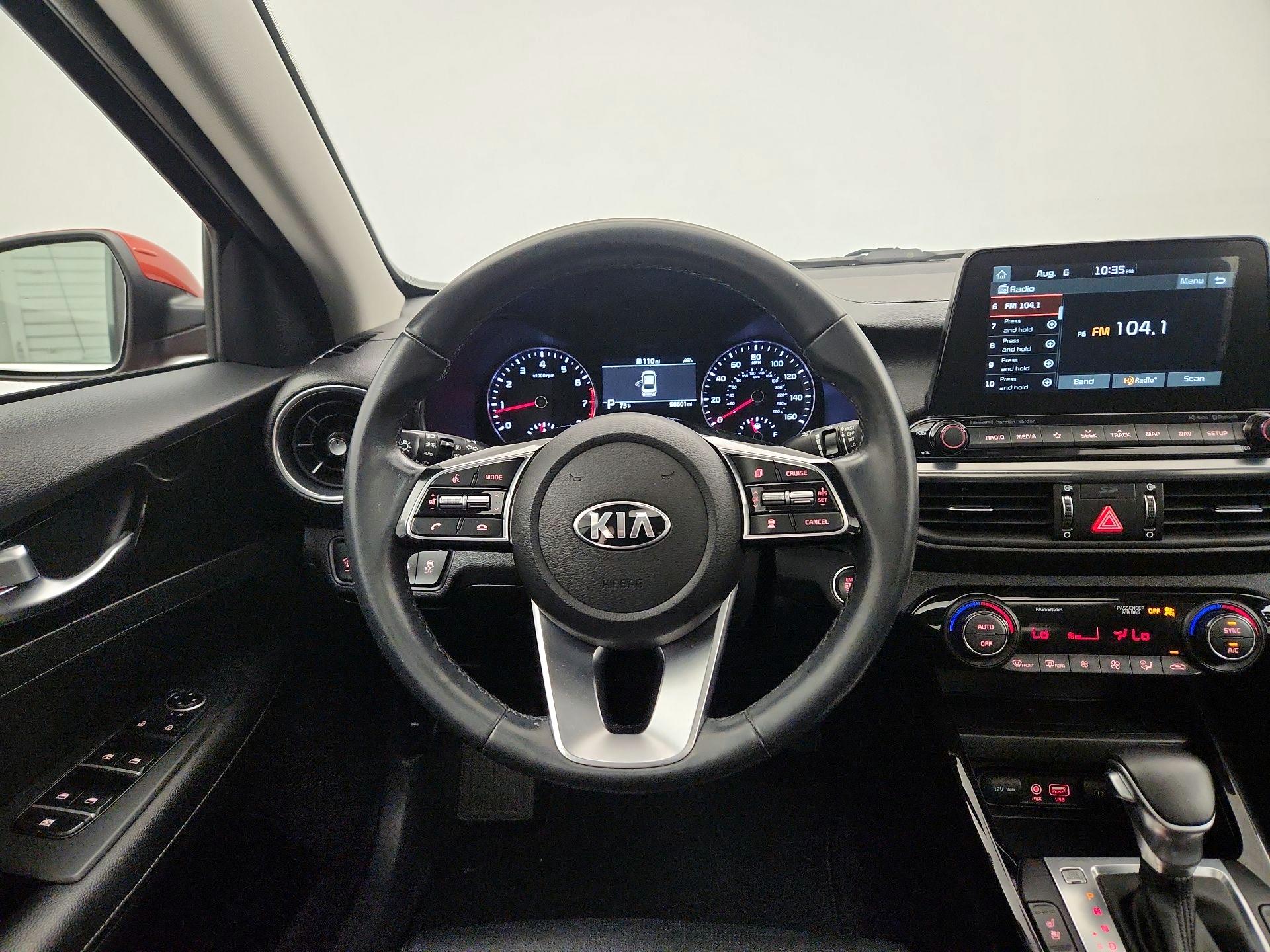 Thumbnail: 2019 Kia Forte - 10