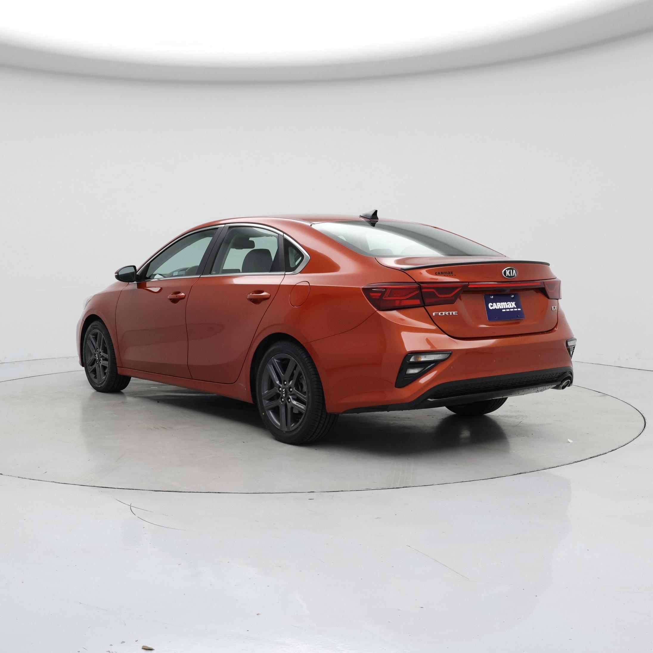 Thumbnail: 2019 Kia Forte - 2