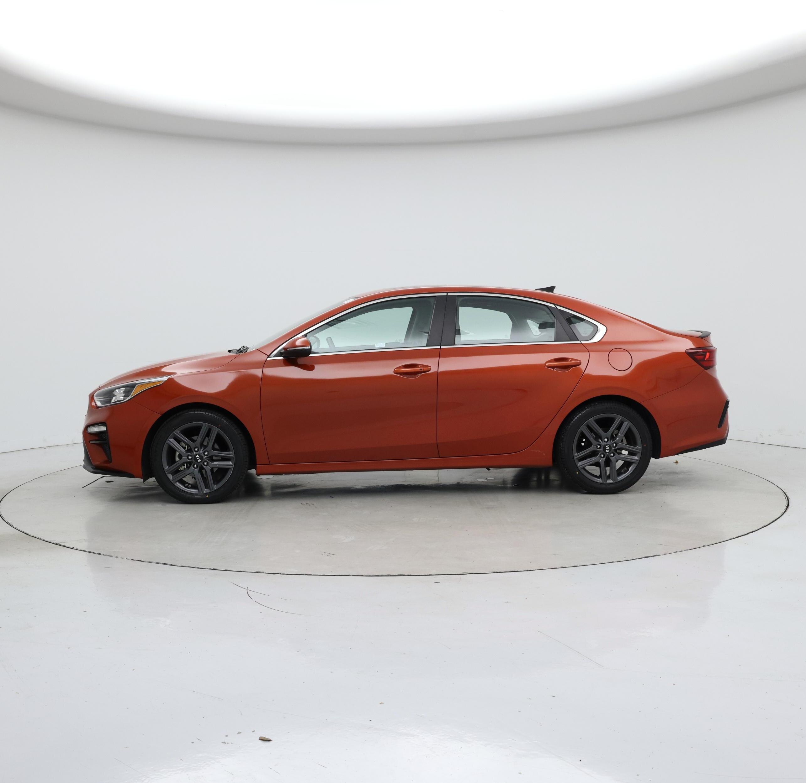 Thumbnail: 2019 Kia Forte - 3