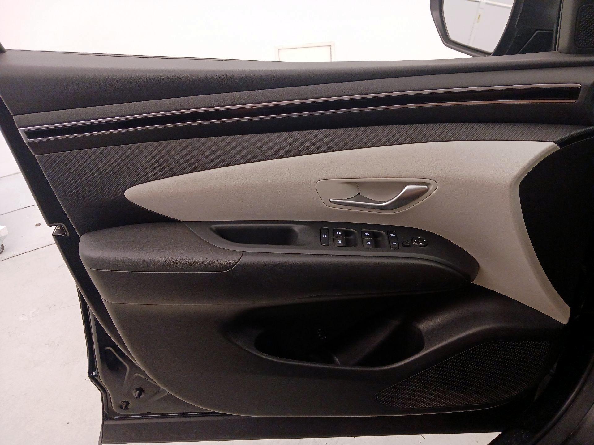 Thumbnail: 2023 Hyundai Tucson - 12