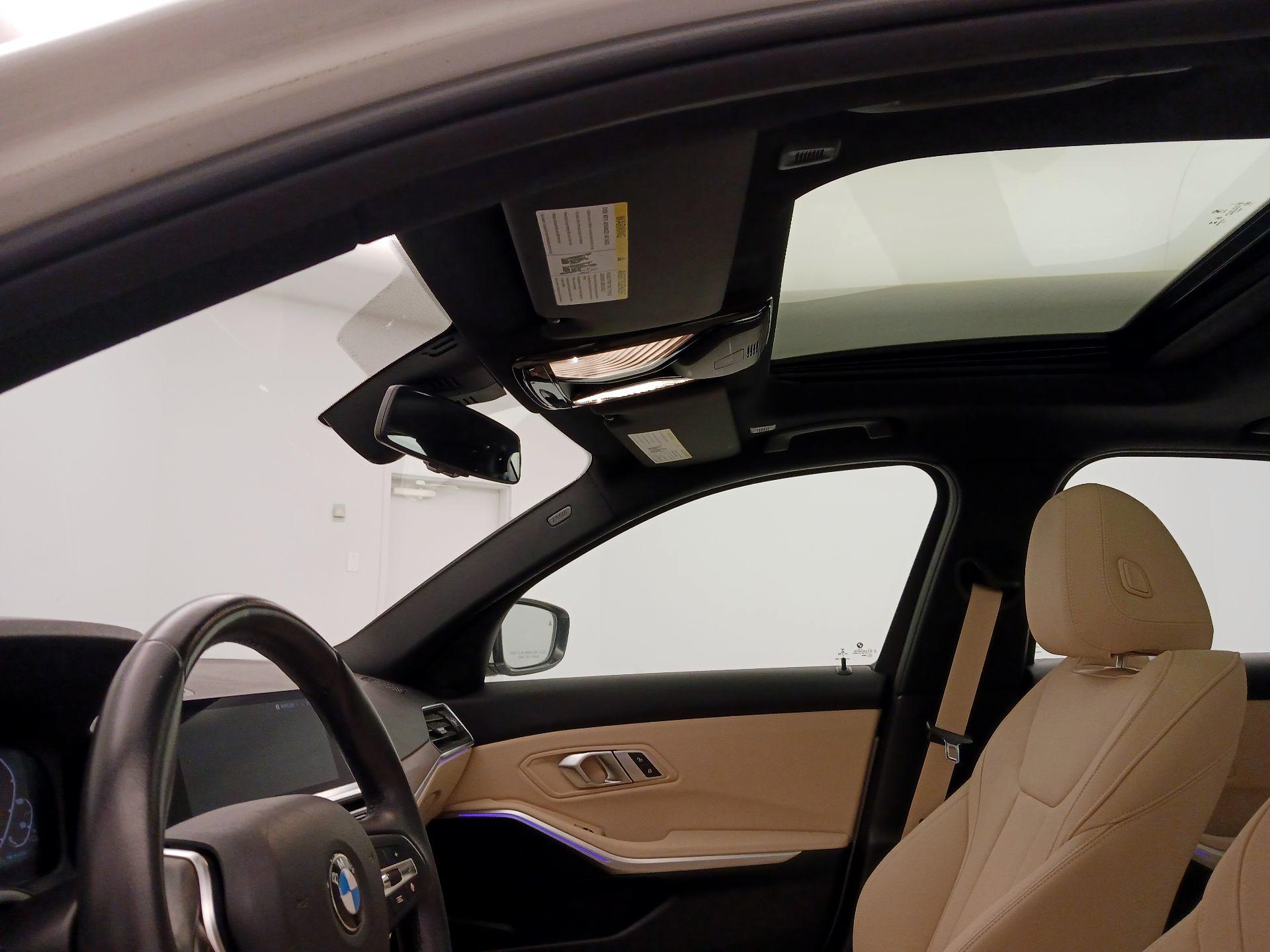 Thumbnail: 2021 BMW 3 Series - 20