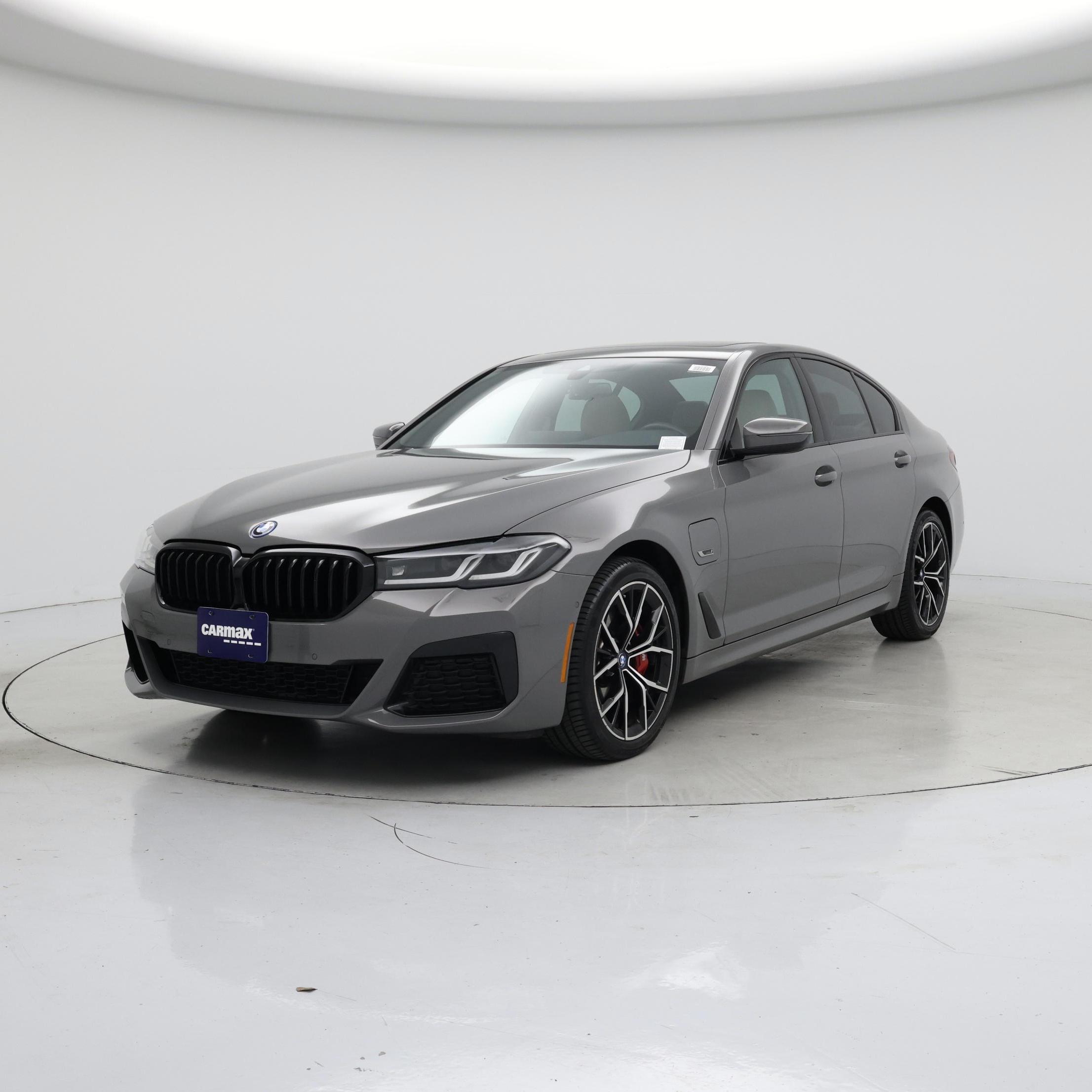 Thumbnail: 2022 BMW 5 Series - 4