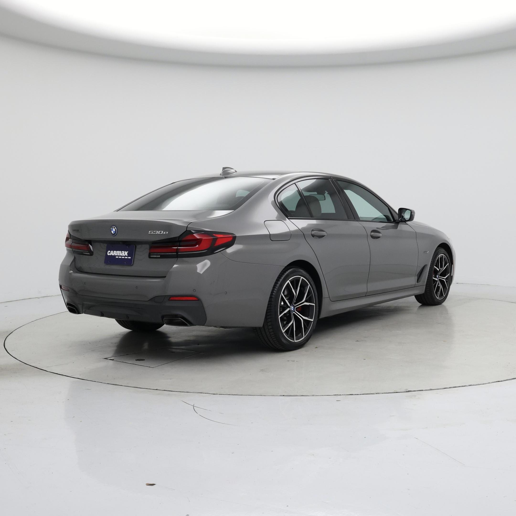 Thumbnail: 2022 BMW 5 Series - 8