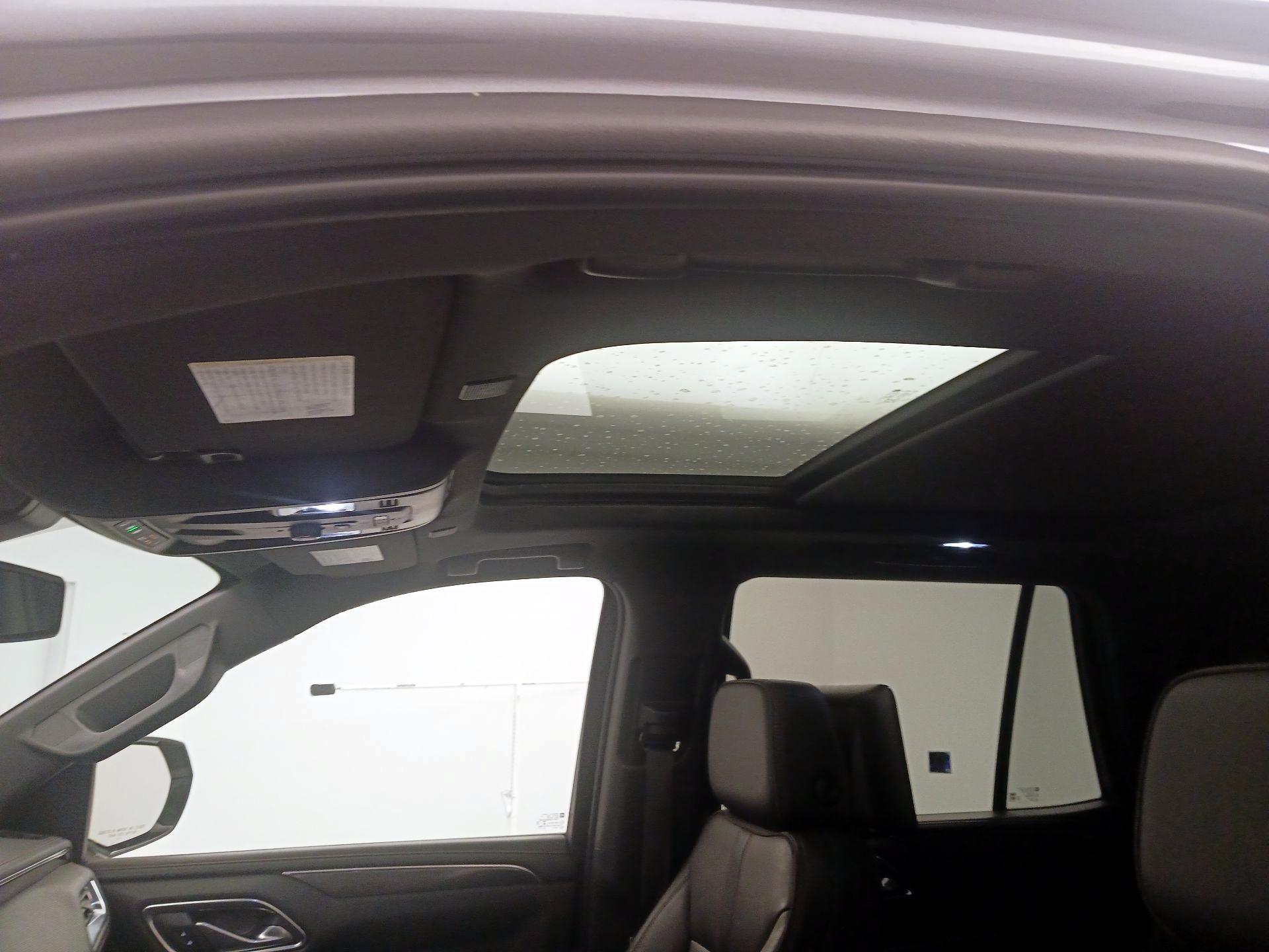 Thumbnail: 2021 Chevrolet Tahoe - 19
