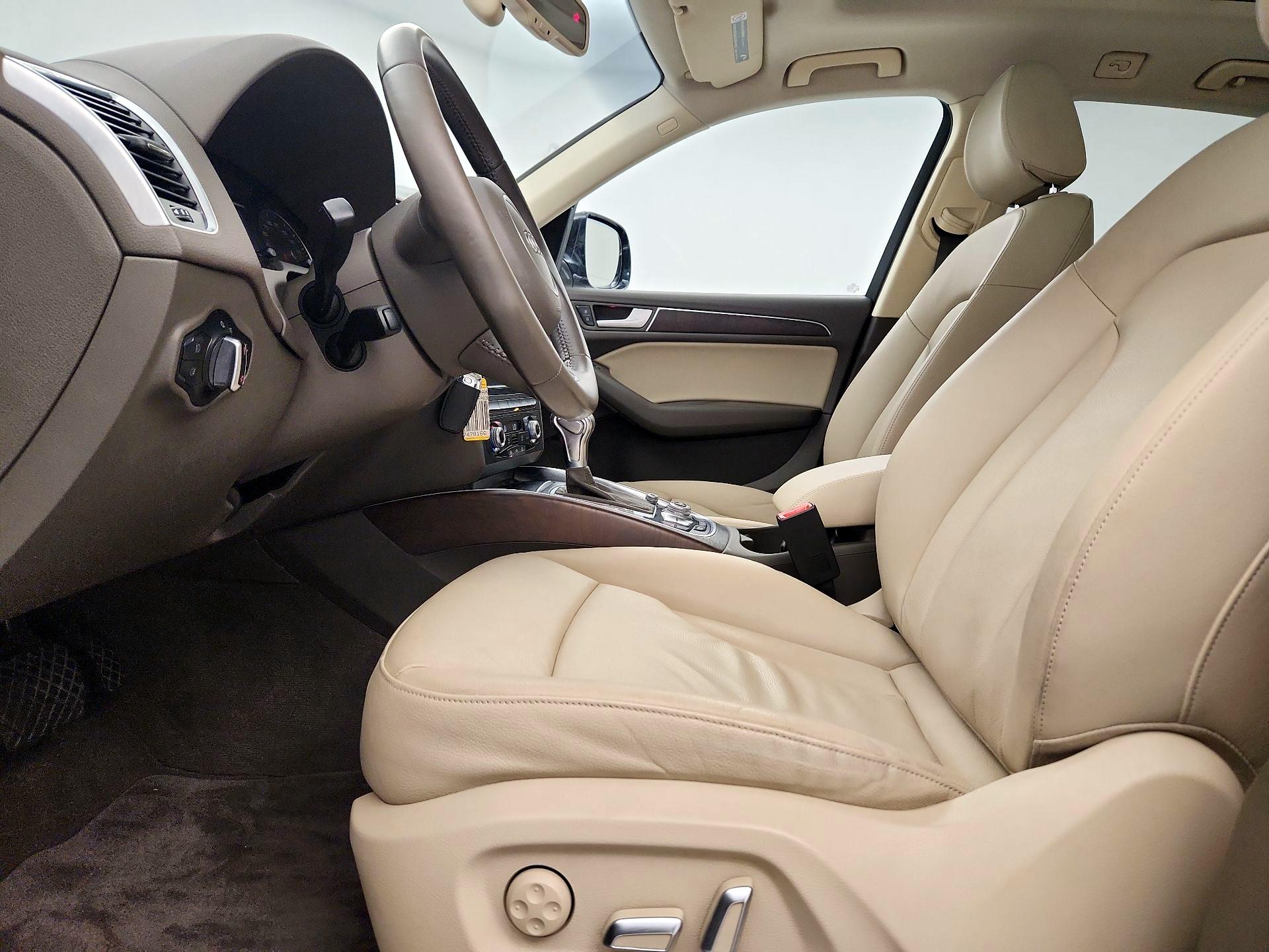 Thumbnail: 2015 Audi Q5 - 11