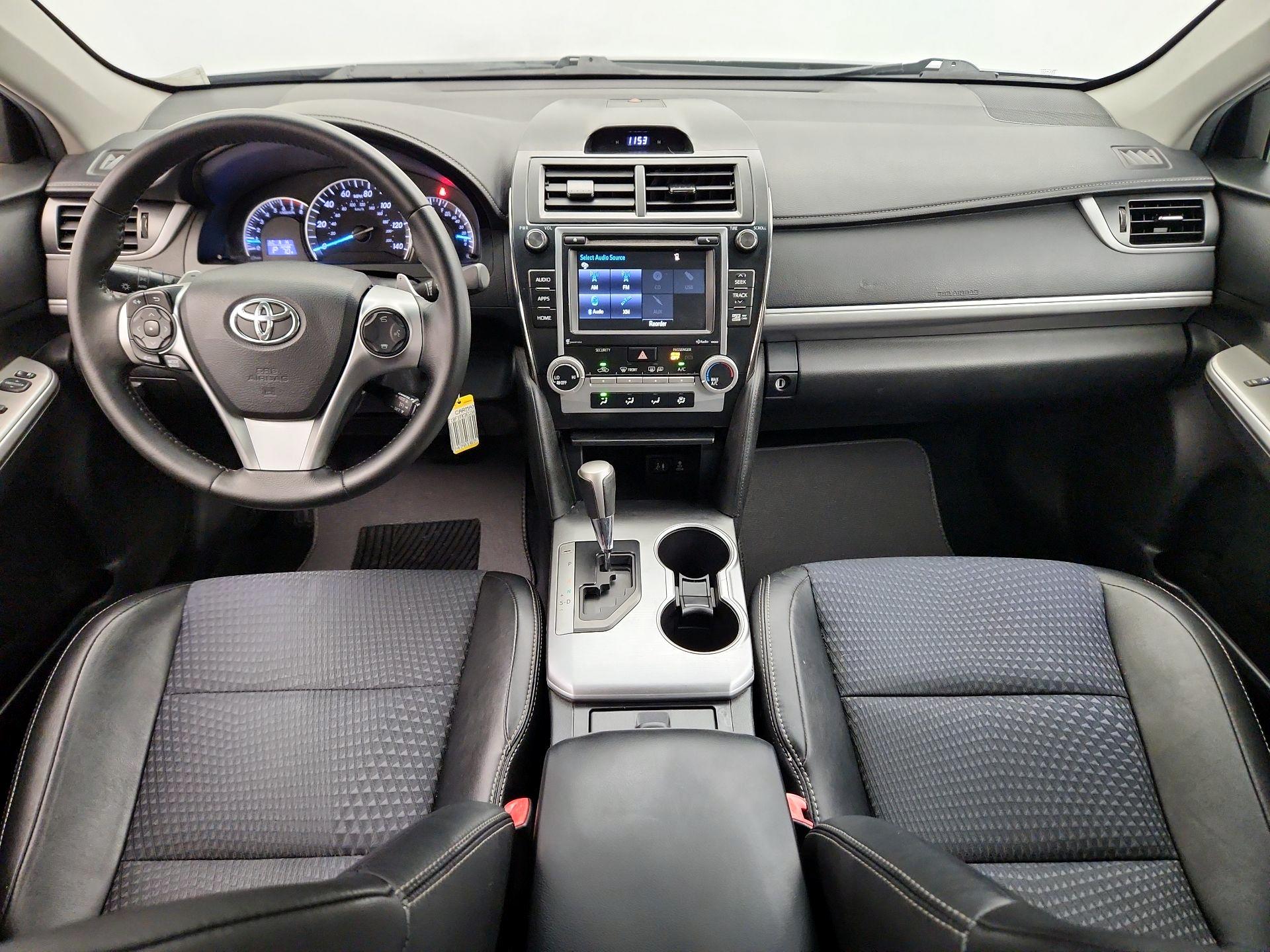 Thumbnail: 2014 Toyota Camry - 9