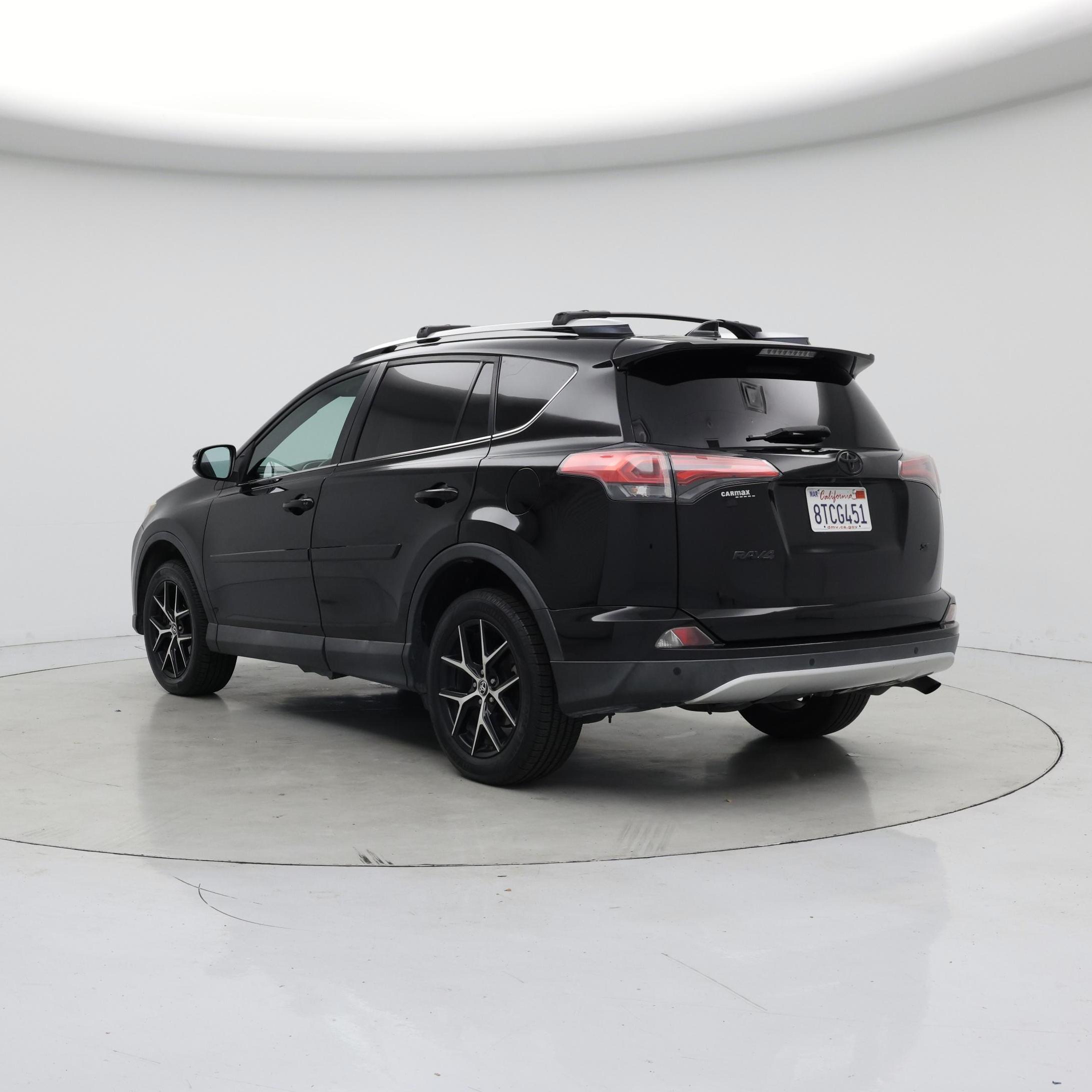Thumbnail: 2016 Toyota RAV4 - 2