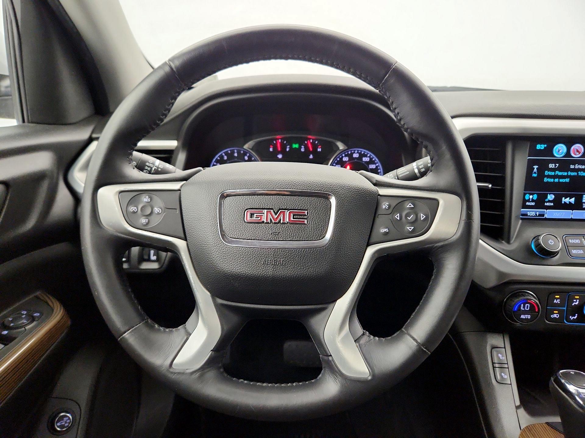 Thumbnail: 2017 GMC Acadia - 10